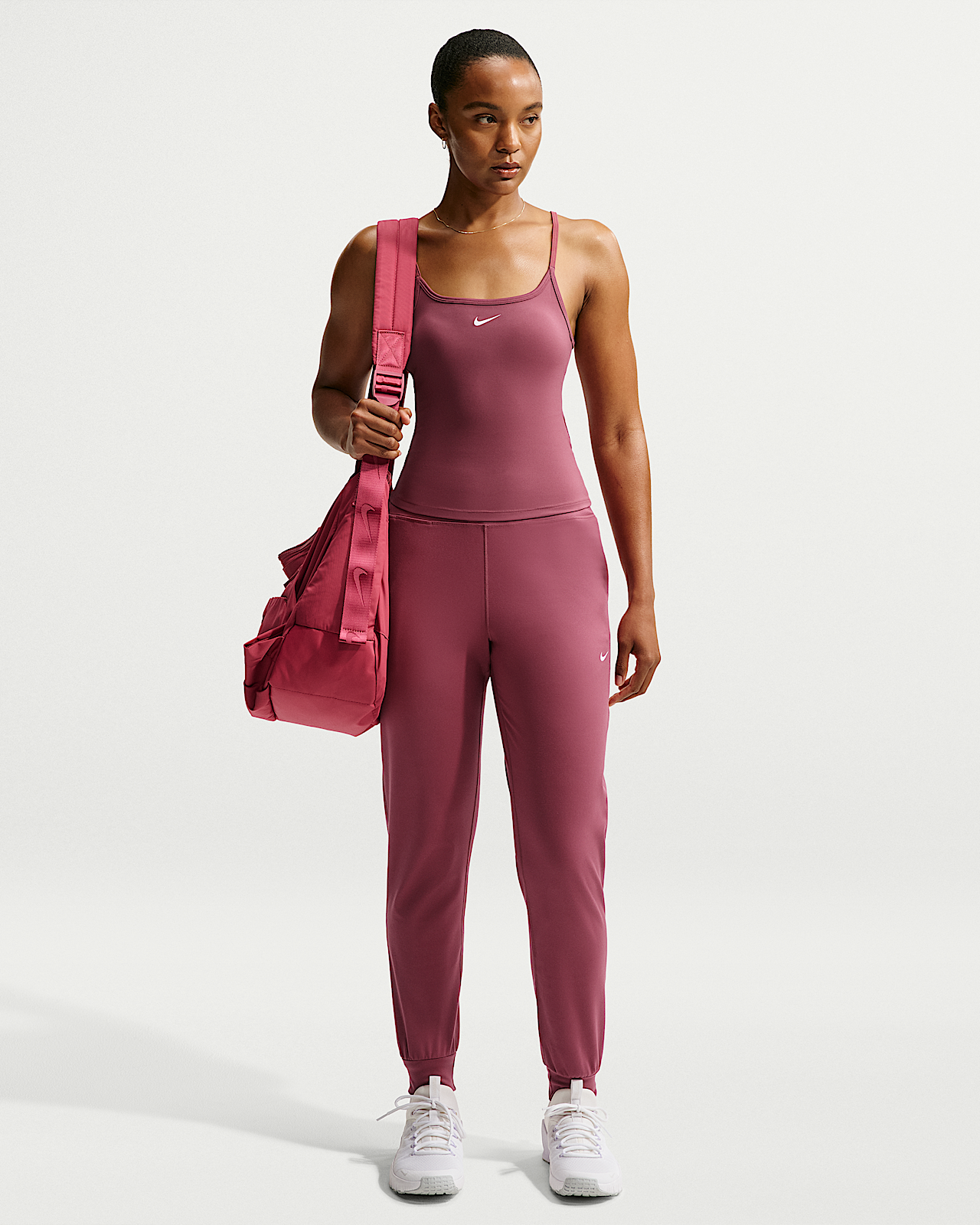Женские спортивные штаны Nike One High-Waisted Full-Length Knit Joggers