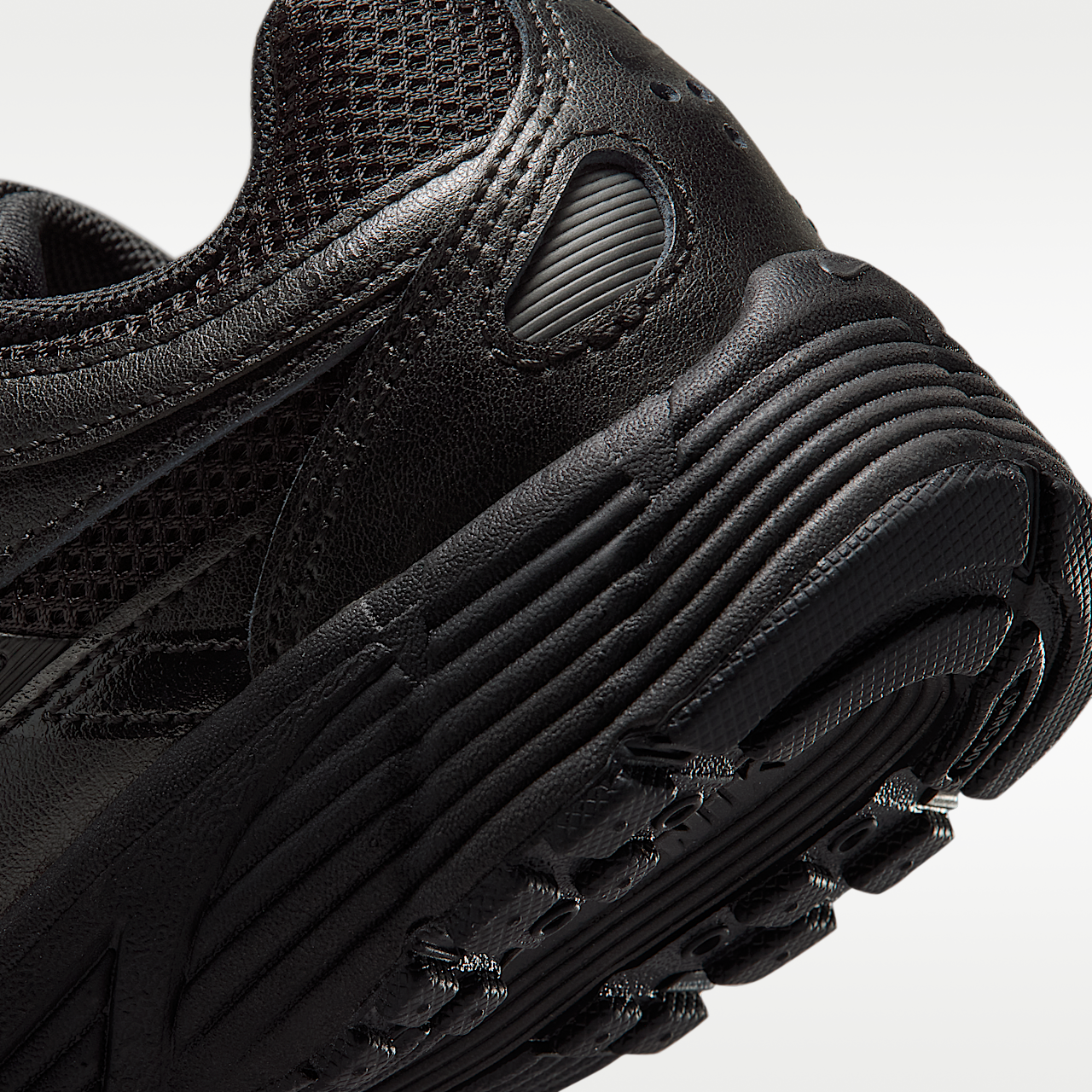 Nike P-6000 sneaker Zwart/Zwart