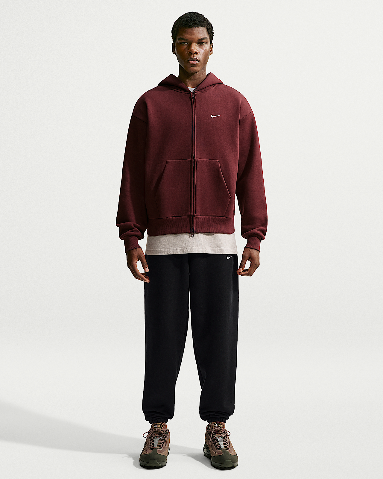 Мужские  Nike Solo Fleece Cuffed Pants