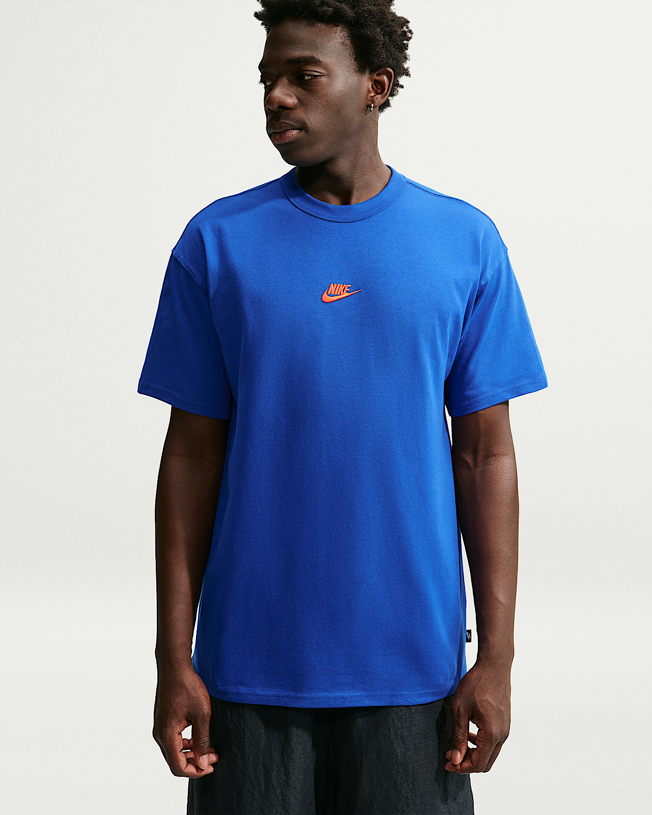 Мужская футболка Nike Sportswear Premium Essentials