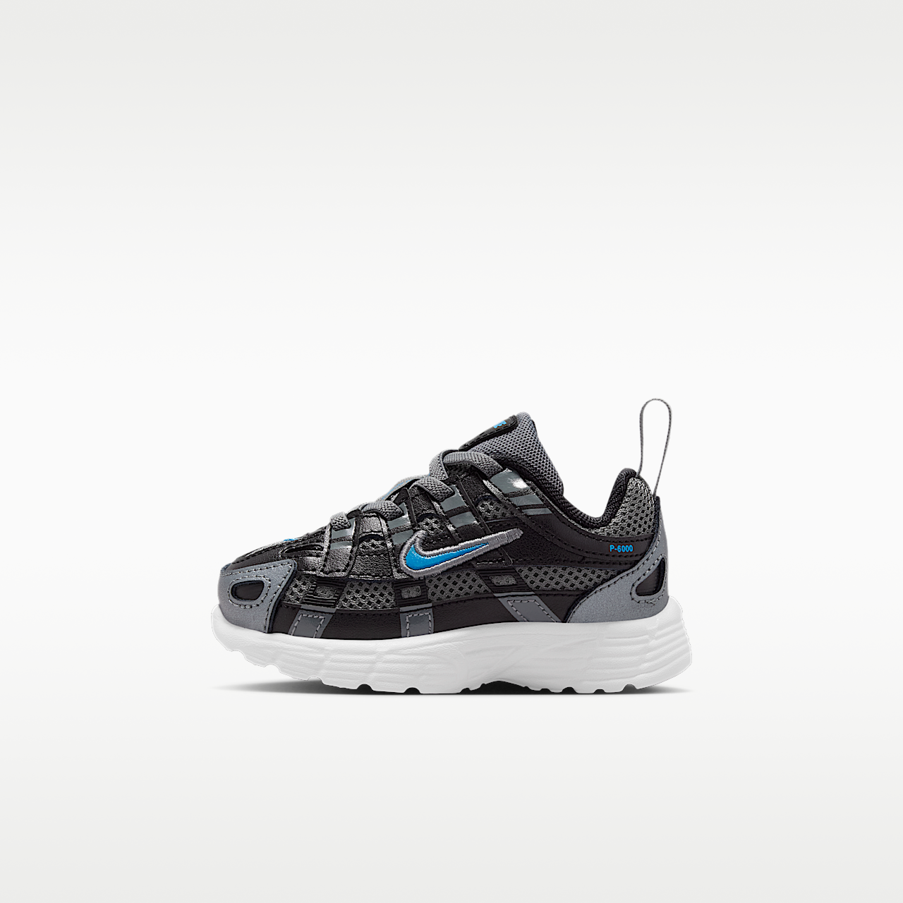 Nike P-6000 sneaker Smoke Grey/Zwart/Platinum Tint/Dutch Blue