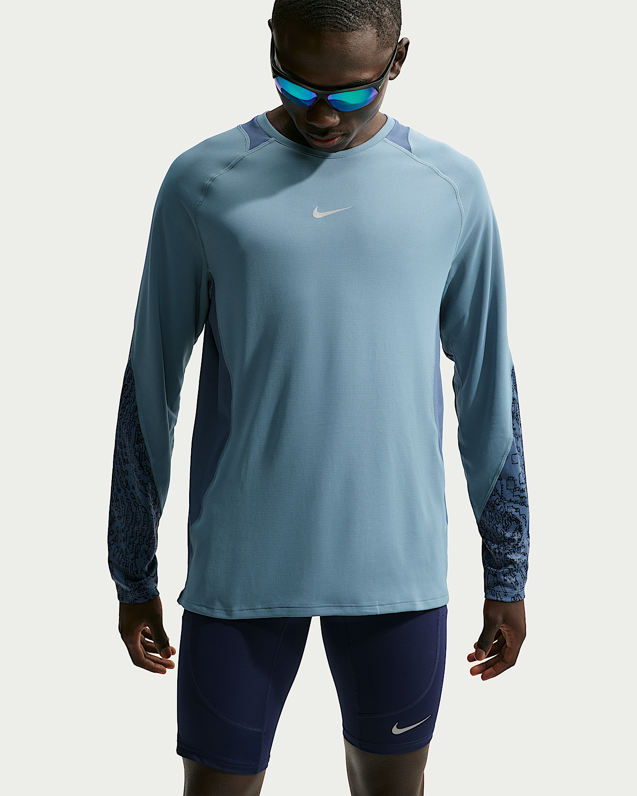 Мужские  Nike Stride Dri-FIT Winterized Long-Sleeve Top для бега