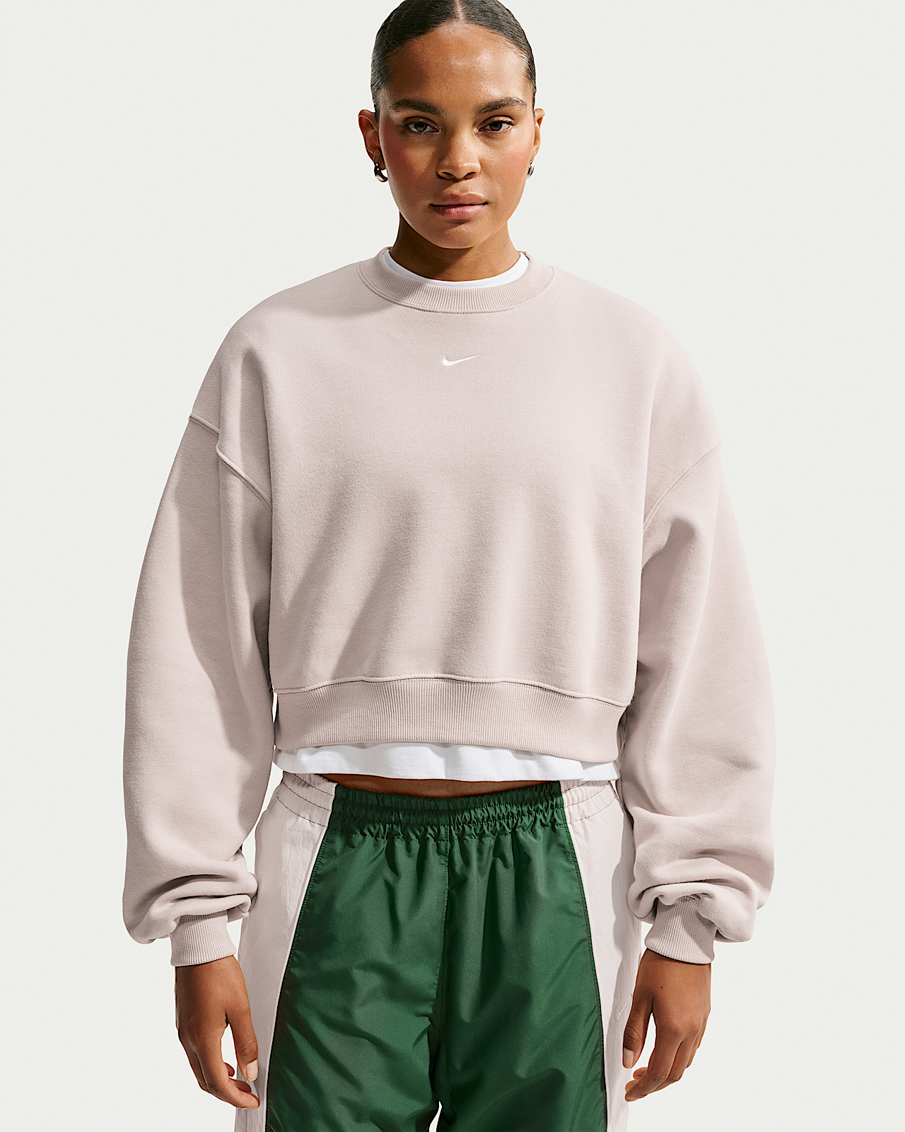 Женские  Nike Studio Fleece Medium Weight Oversized Cropped Crew
