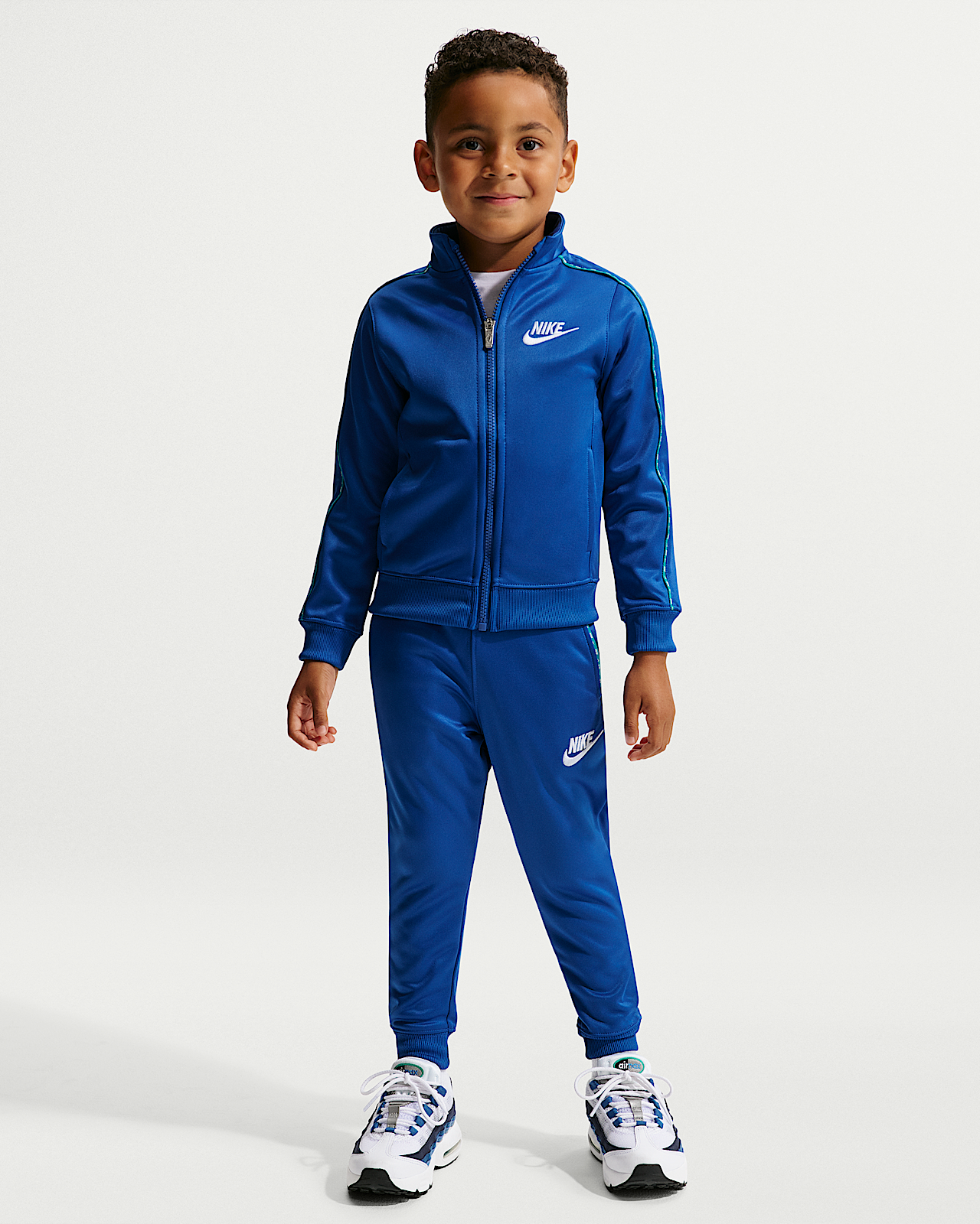 Детские  Nike Little Kids' Dri-FIT Lifestyle 2-Piece Full-Zip Propus Piping Set на каждый день