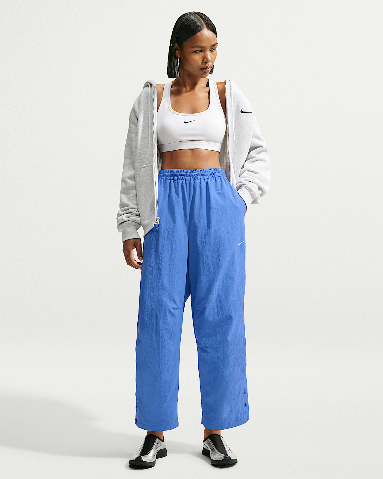 Женские  Nike Sportswear Oversized High-Waisted Woven Pants