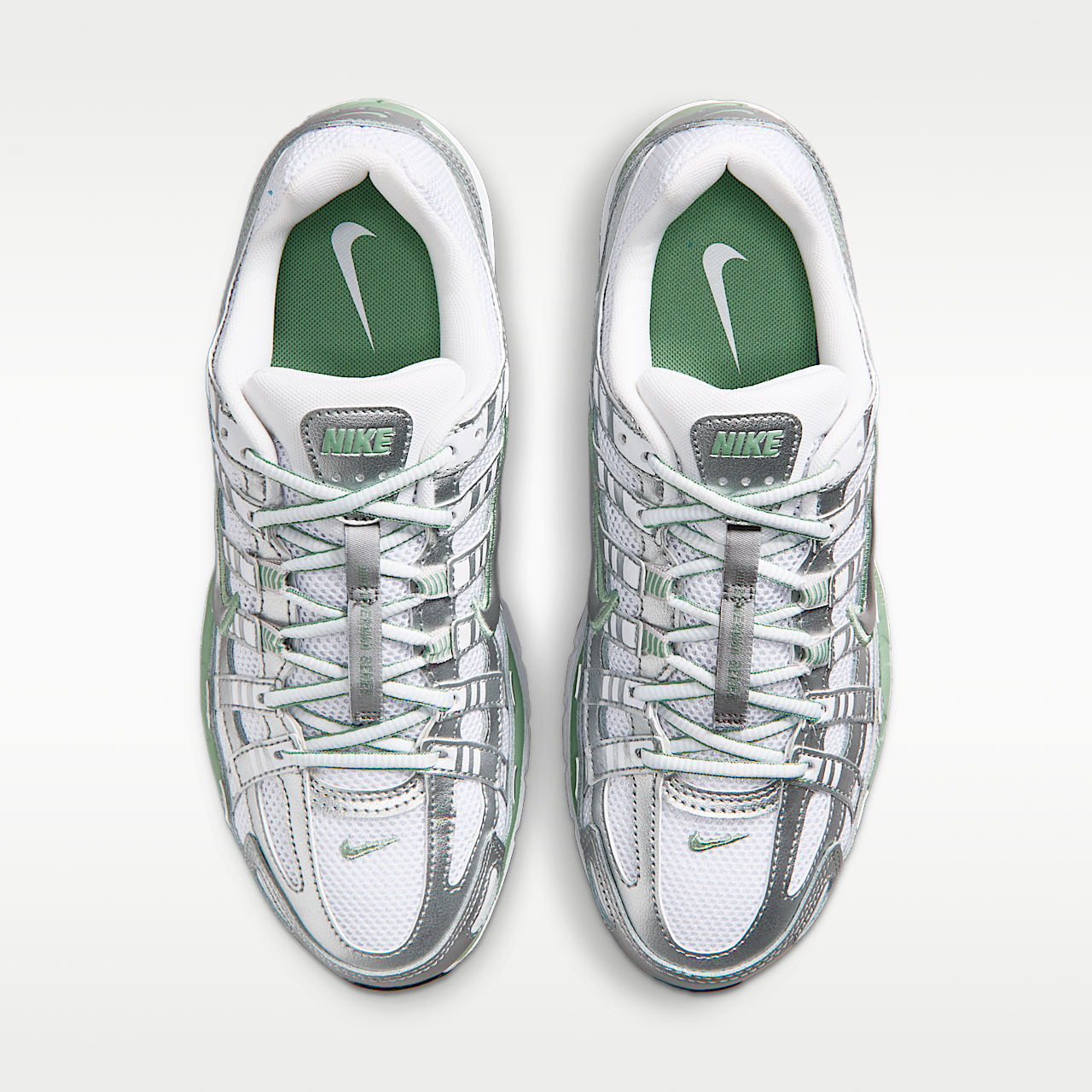 Nike P-6000 sneaker Metallic Silver/Wit/Zwart/Steam