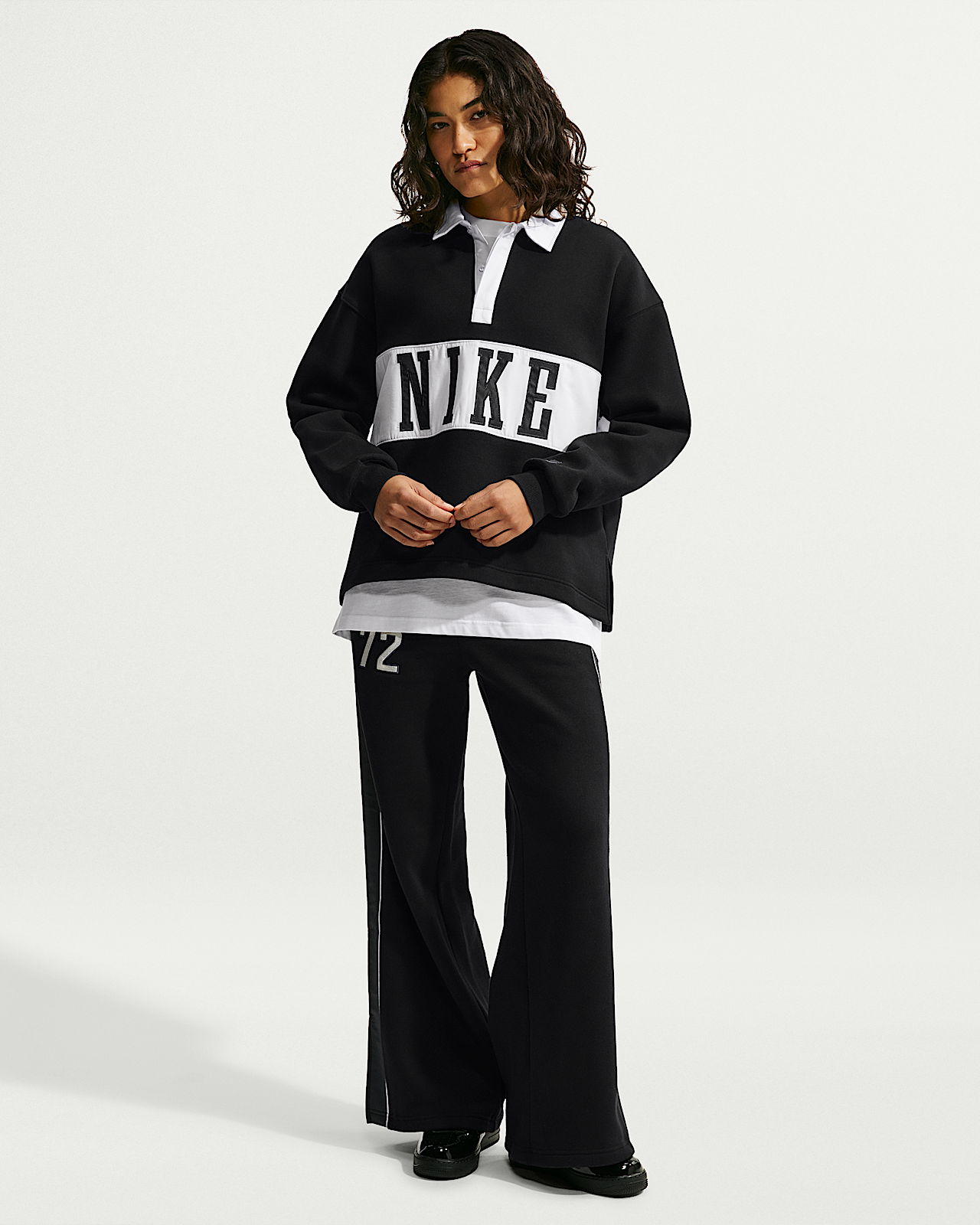 Женские  Nike Studio Fleece Medium Weight Mid-Rise Wide-Leg Pants