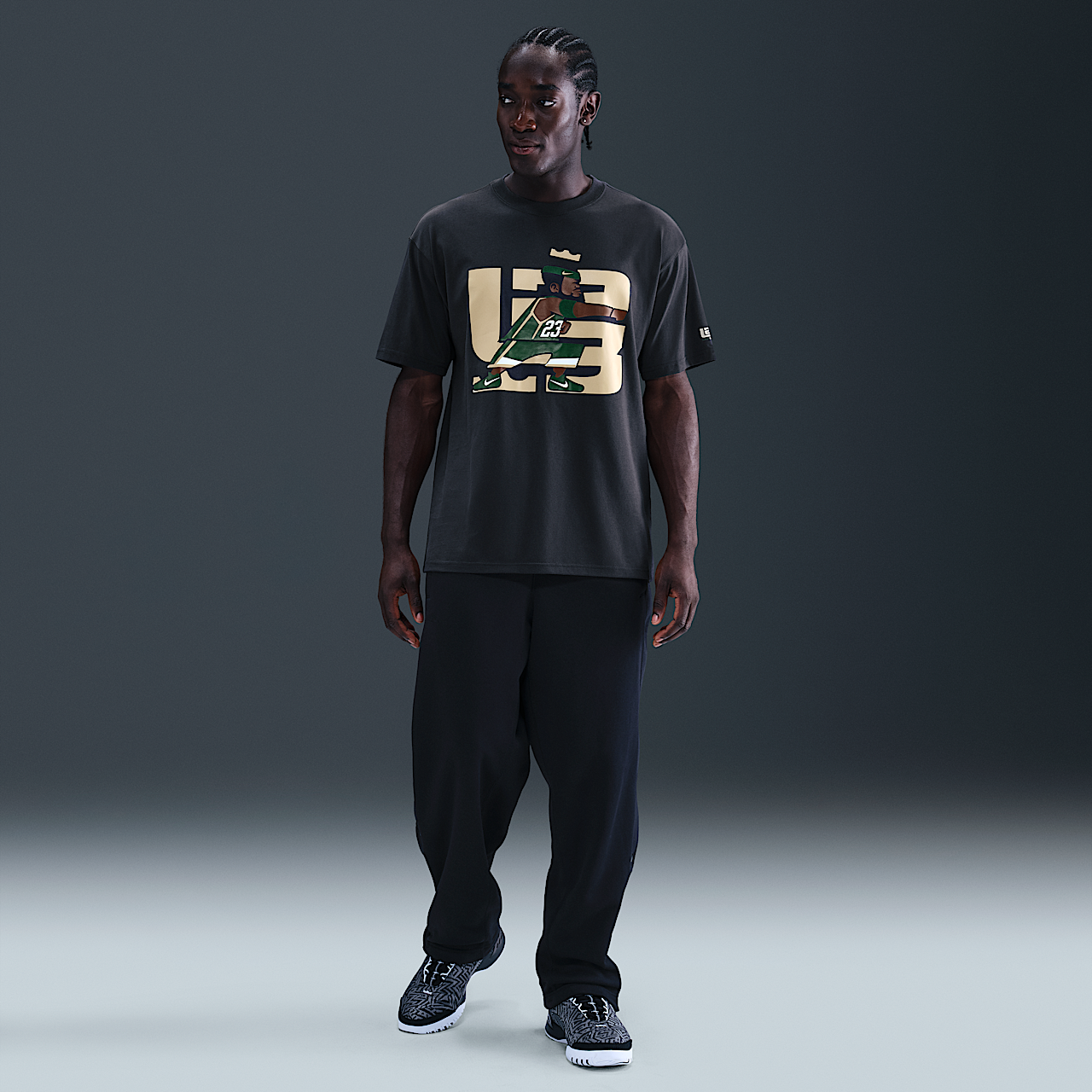 Nike LeBron sneaker Off Noir