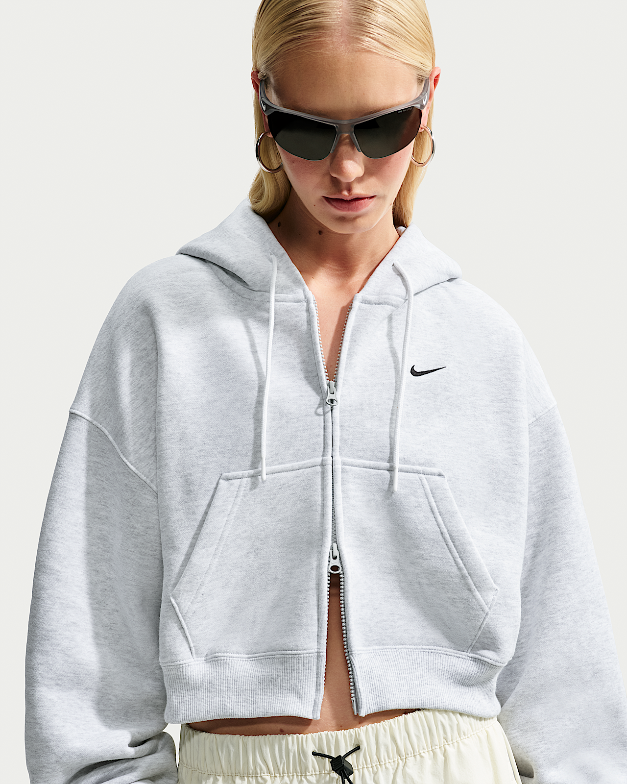 Женское худи Nike Studio Fleece Medium Weight Oversized Full-Zip Cropped Hoodie
