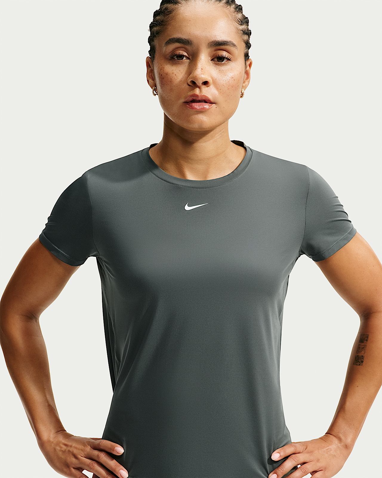 Женские шорты Nike One Classic Dri-FIT Short-Sleeve Top