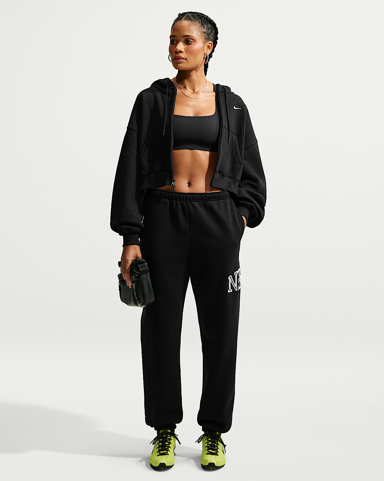 Женские  Nike Studio Fleece Medium Weight "Graphic Pack" Oversized Cuffed Logo Pants
