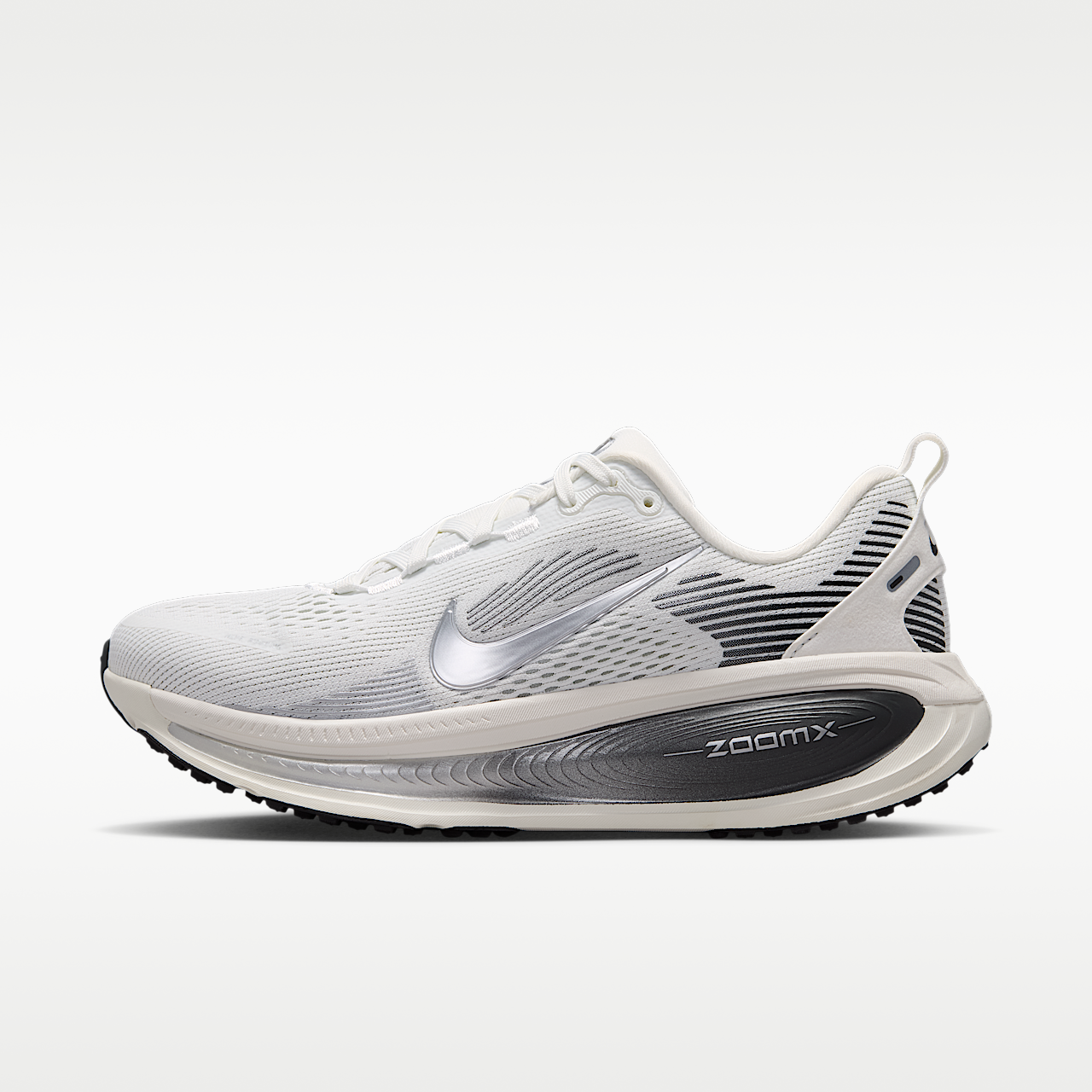 Nike Vomero sneaker Summit White/Sail/Photon Dust/Metallic Silver