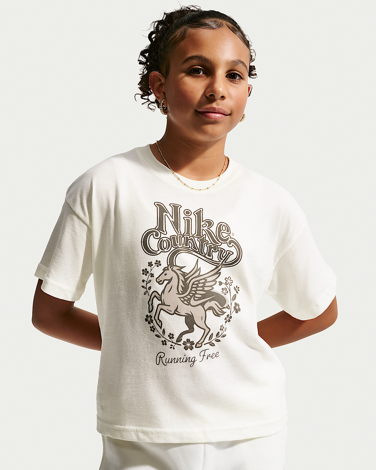 Детская футболка Nike Sportswear Big Kids' (Girls')