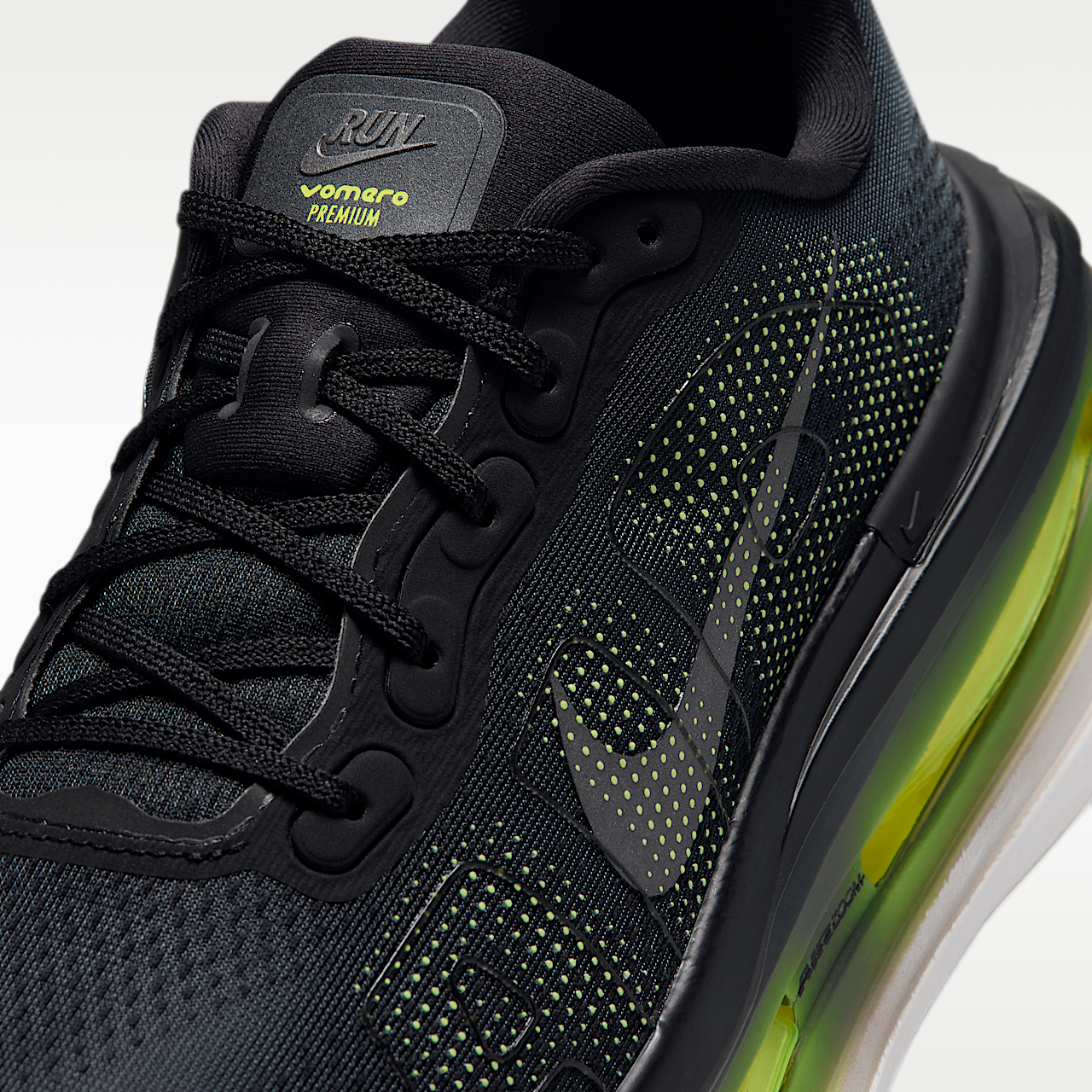 Nike Vomero sneaker Zwart/Anthracite/Lemon Venom/Metallic Dark Grey