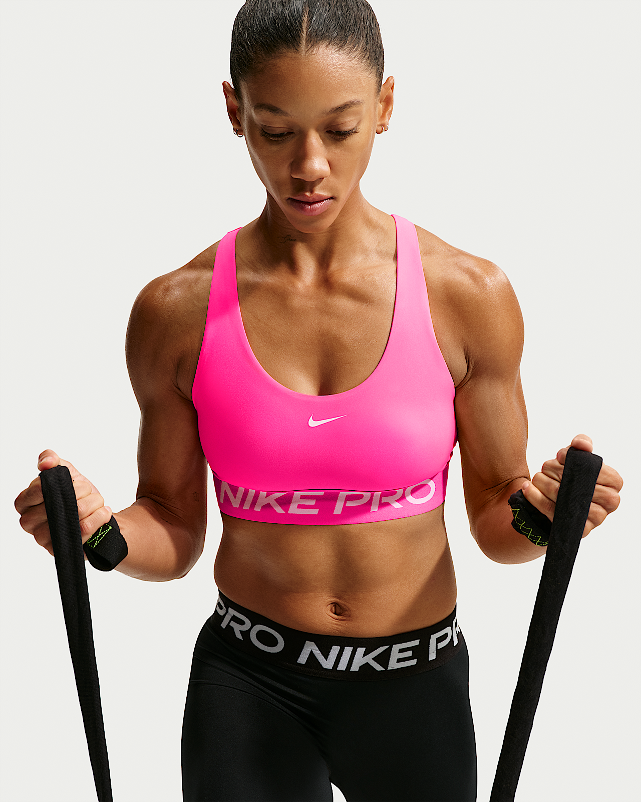 Женские  Nike Pro 365 Light-Support Non-Padded Sports Bra