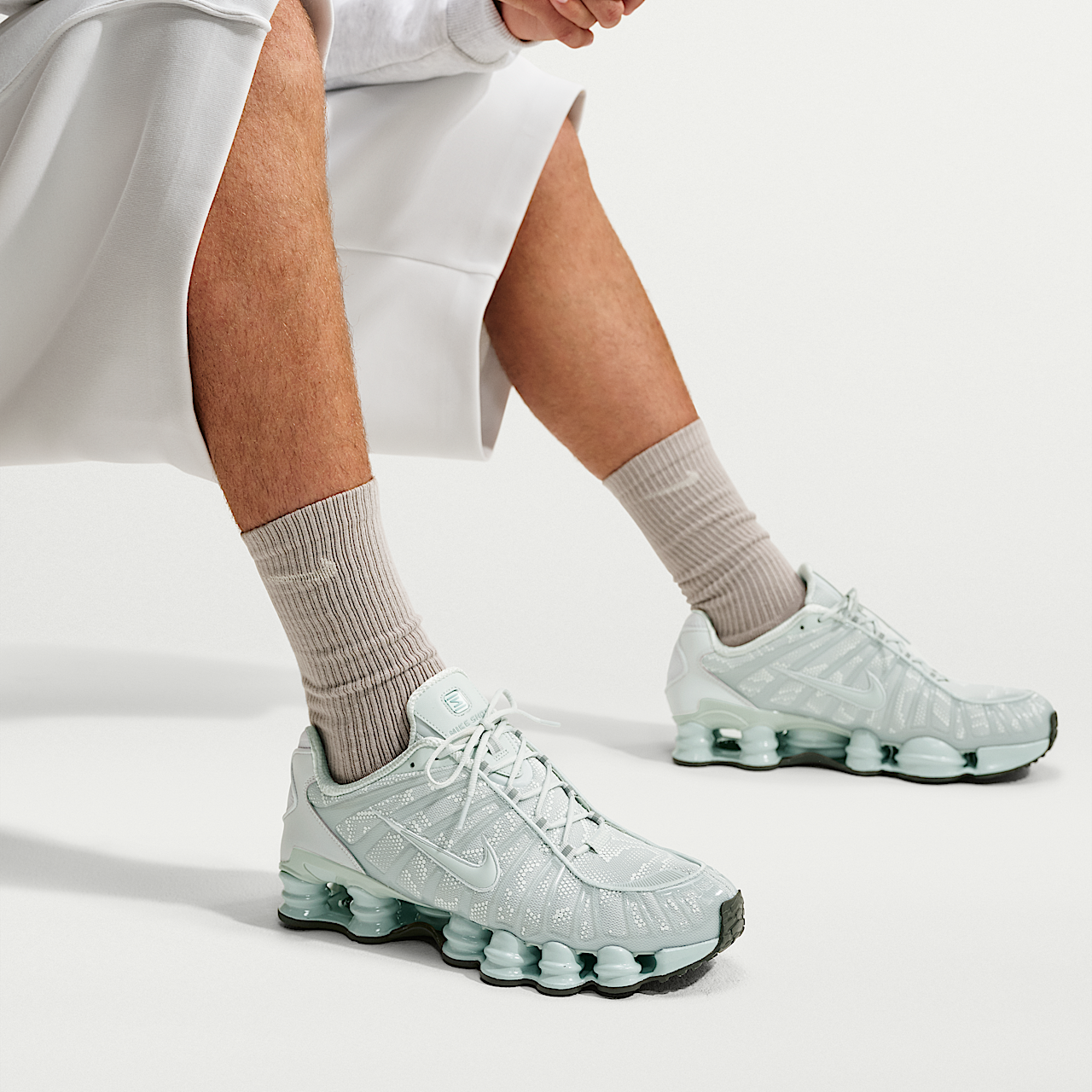 Nike Nike Shox sneaker Light Silver/Newsprint/Light Silver