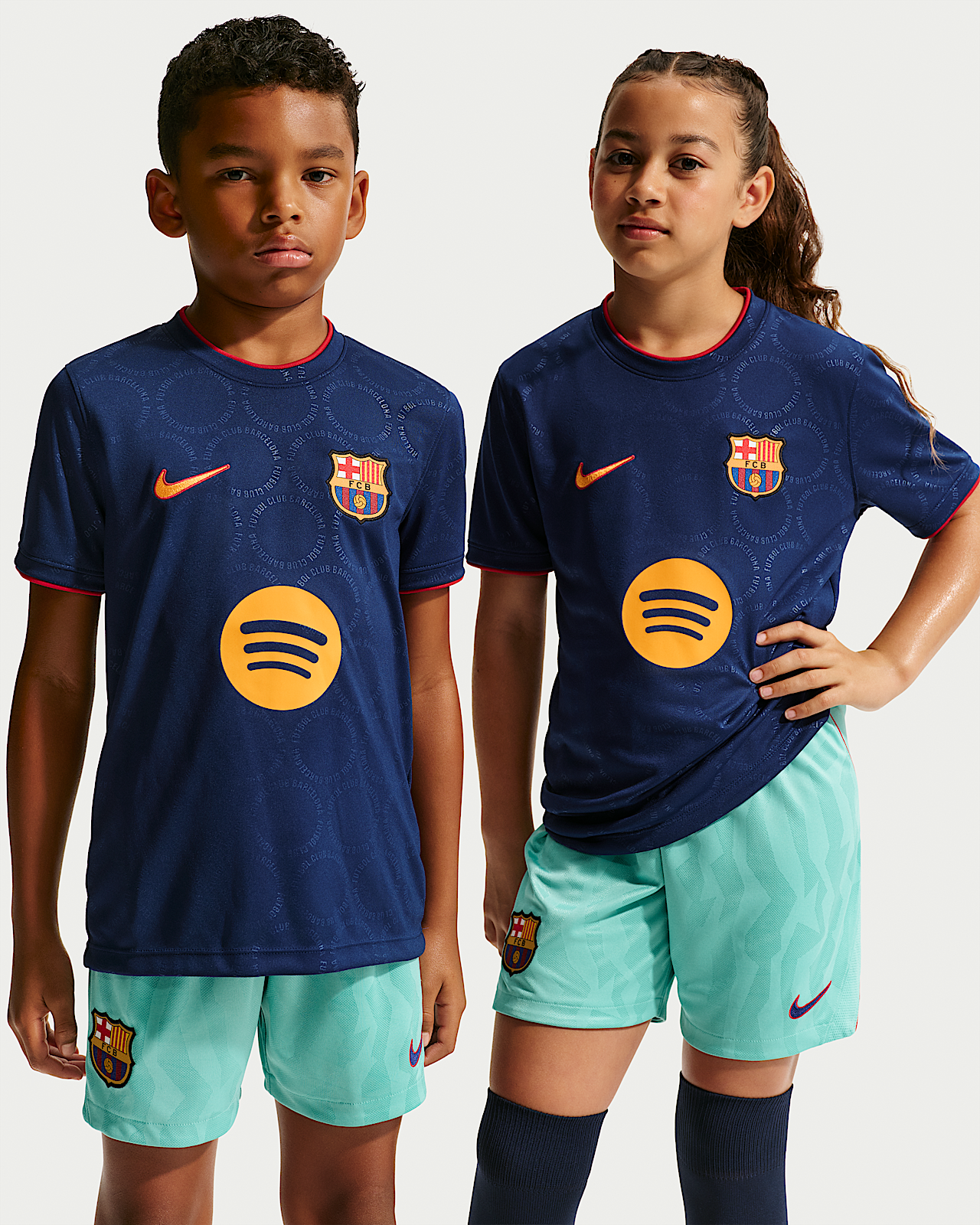 Детские  FC Barcelona Third Big Kids' Nike Dri-FIT Soccer Pre-Match Top