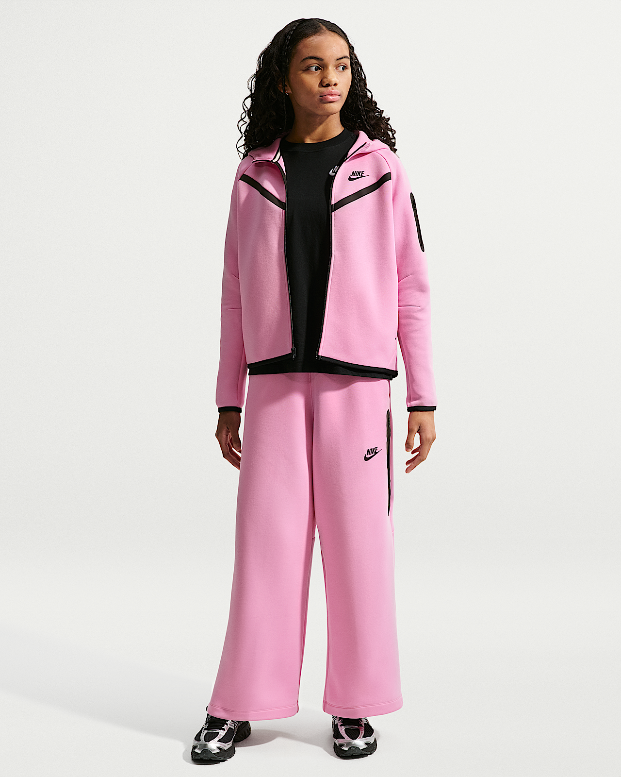 Детские  Nike Tech Fleece Big Kids' (Girls') Wide-Leg Pants
