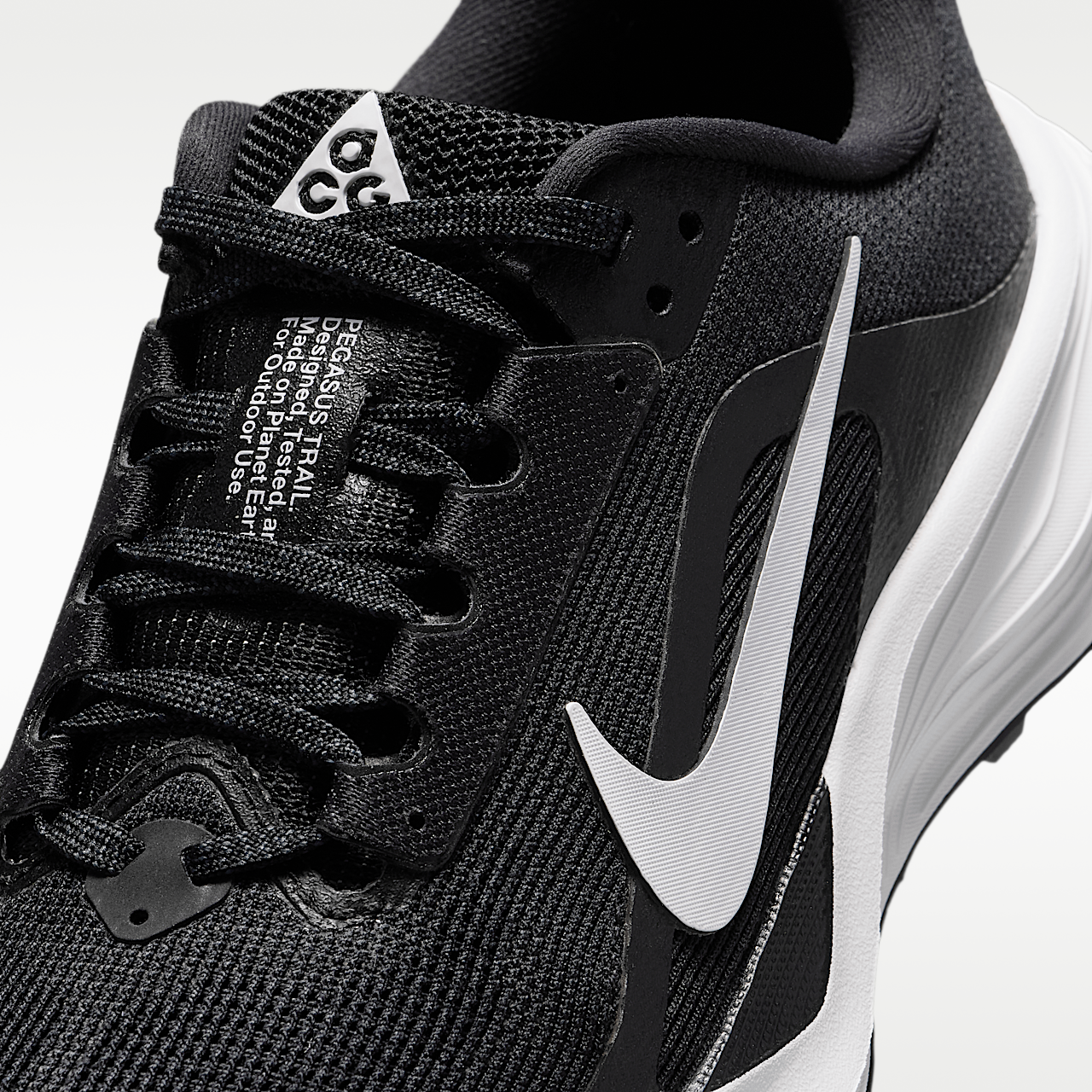 Nike ACG sneaker Zwart/Anthracite/Summit White