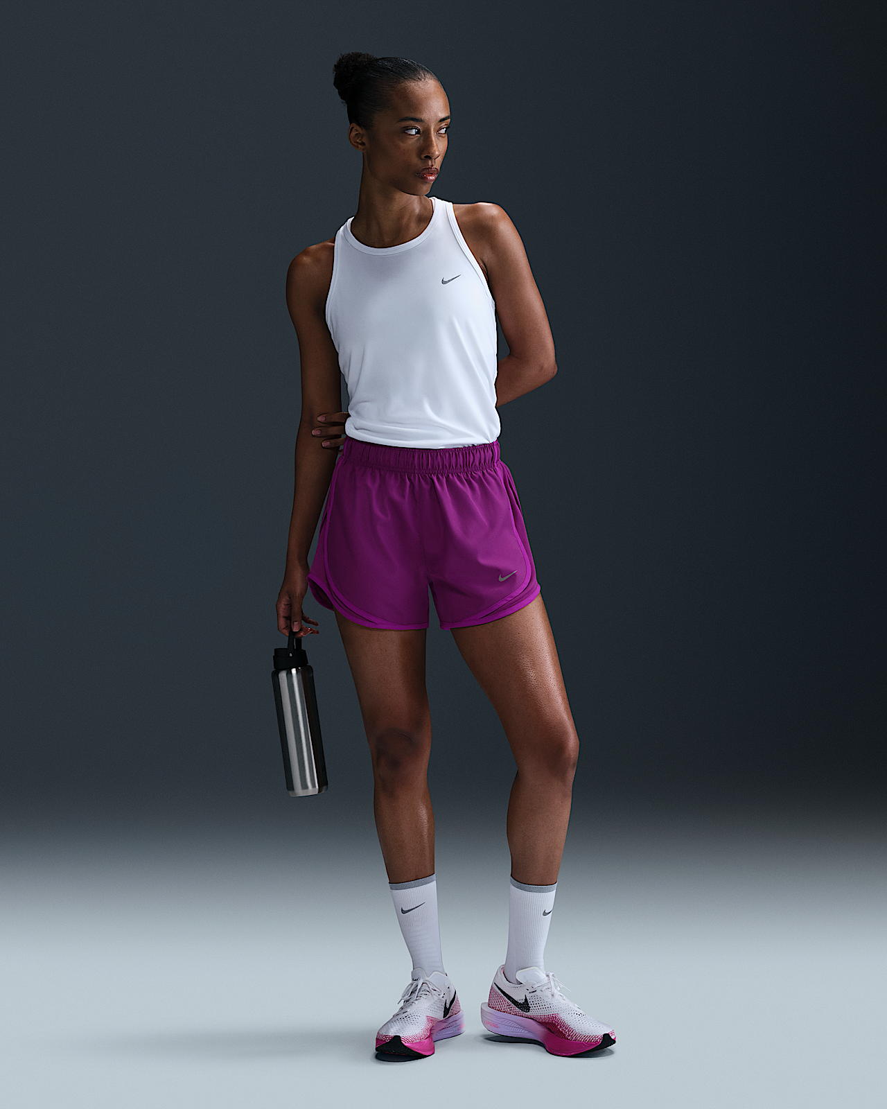 Женские шорты Nike Tempo Dri-FIT Mid-Rise Brief-Lined Shorts для бега