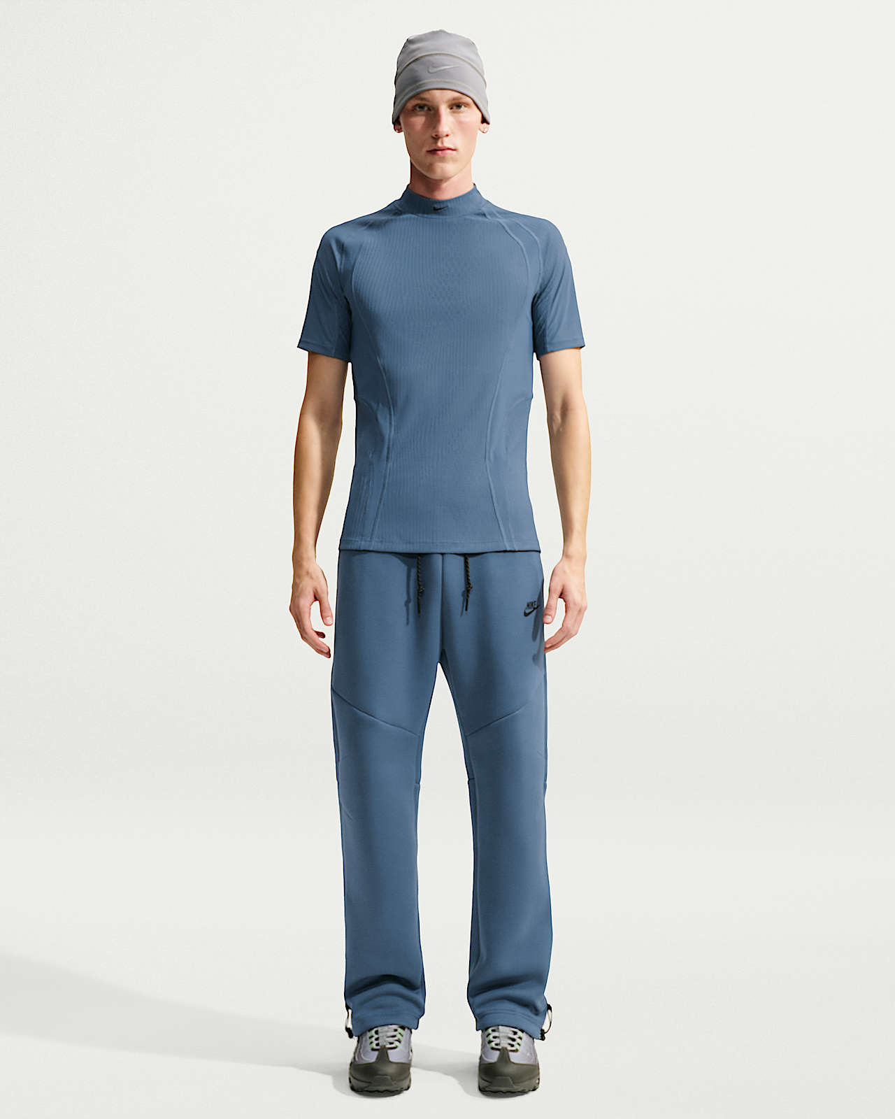 Мужские  Nike Tech Open-Hem Fleece Pants