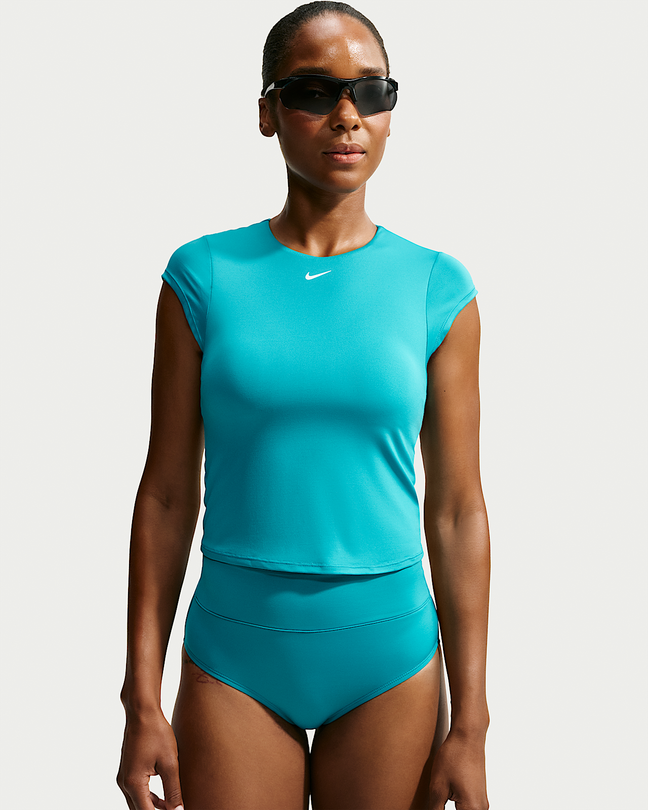 Женская кепка Nike Swim Effortless Essential Cap Sleeve Swim Top