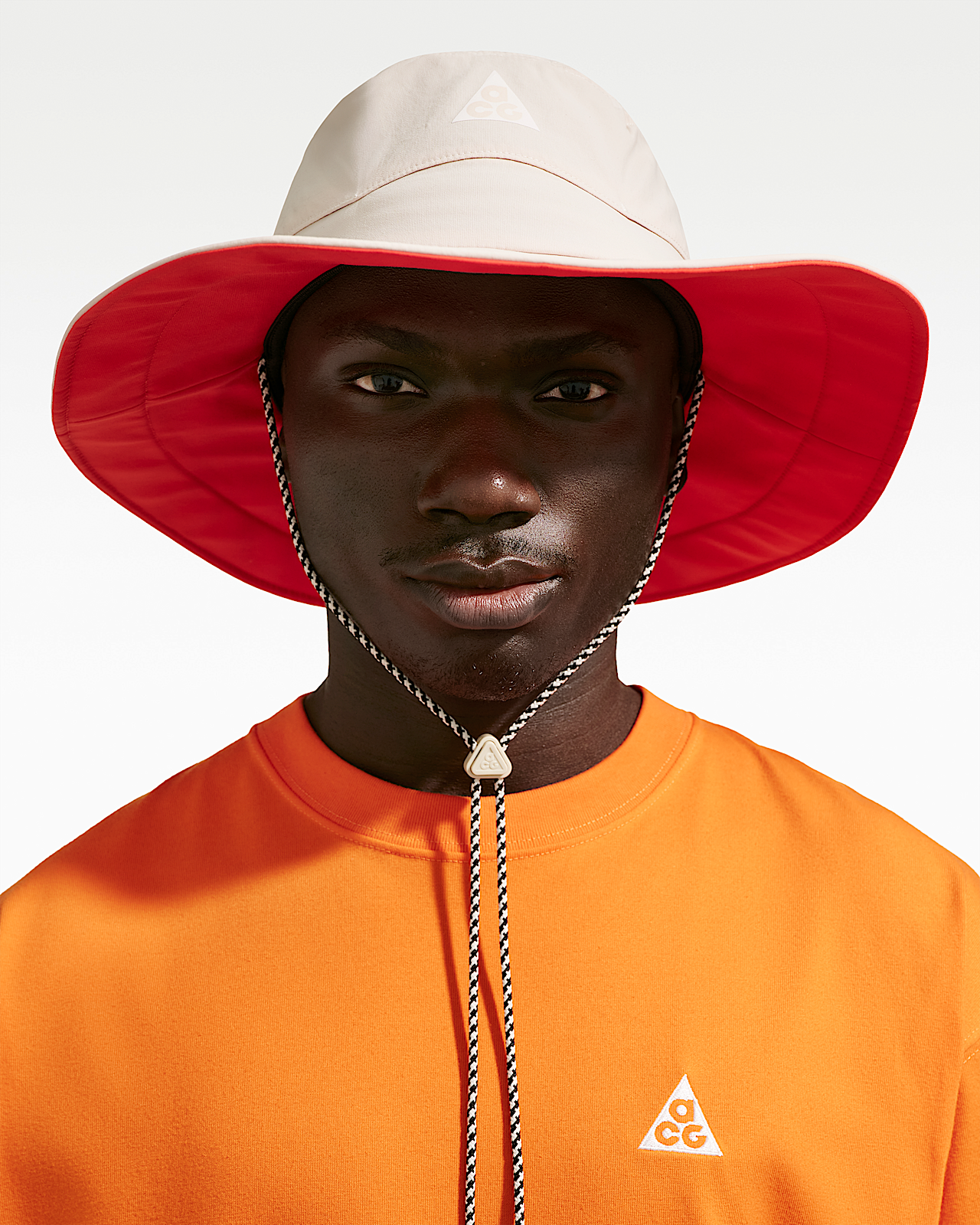 Женские  Nike ACG Apex Bucket Hat