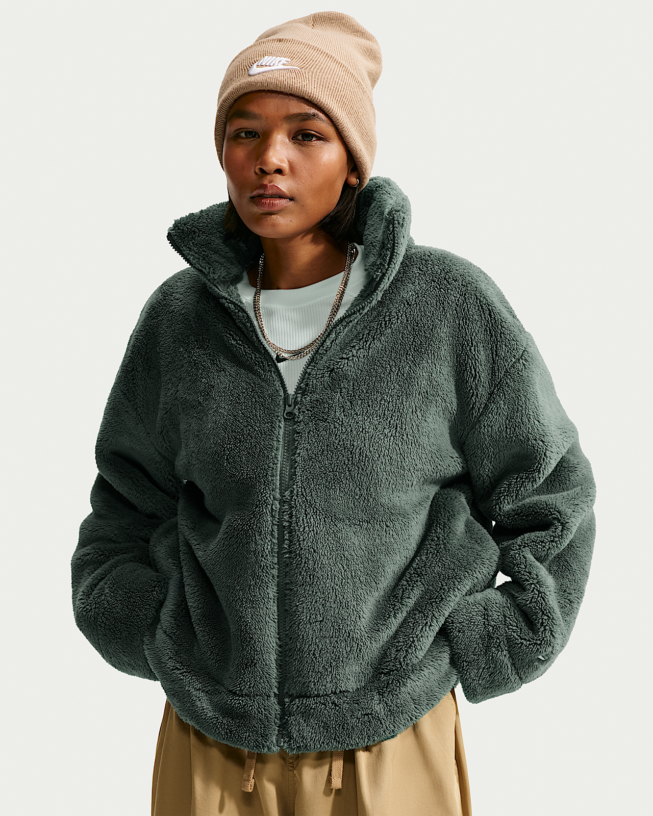Женская куртка Nike Sportswear Essential High-Pile Fleece