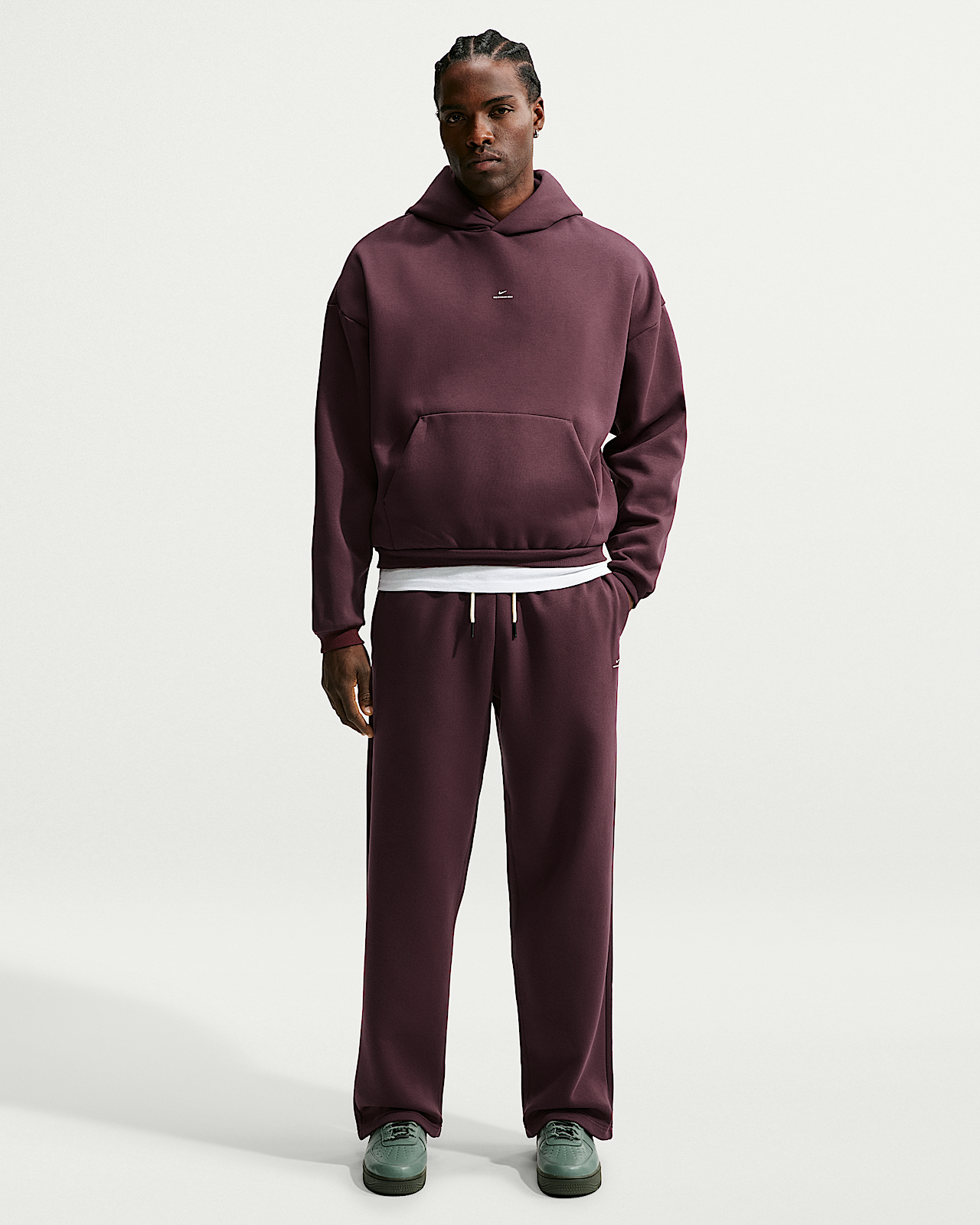 Мужские  Nike Standard Issue Therma-FIT Brushed Open-Hem Basketball Pants для баскетбола