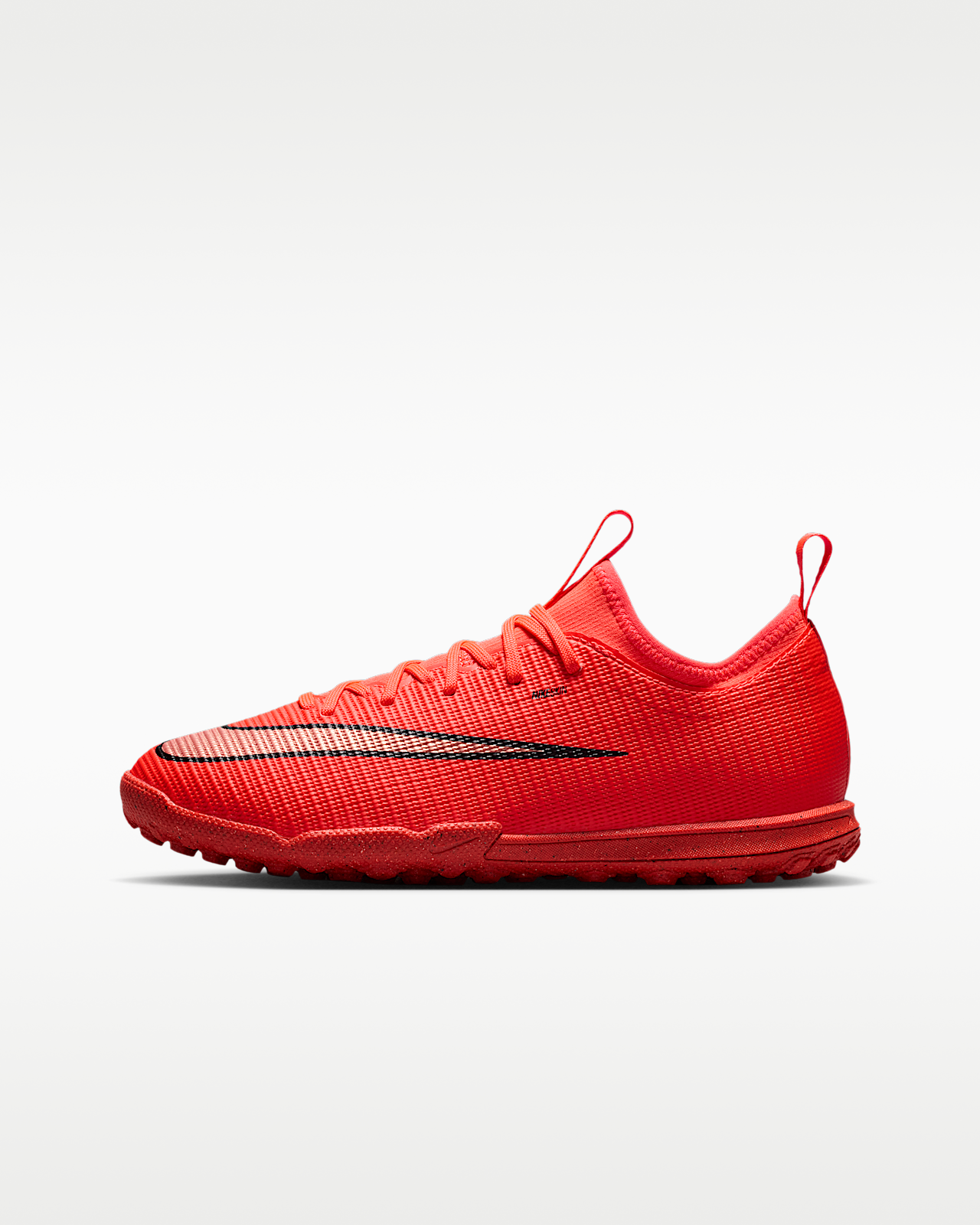 Детские кроссовки Nike Jr. Mercurial Vapor 17 Academy Big Kids' Turf Low-Top Soccer