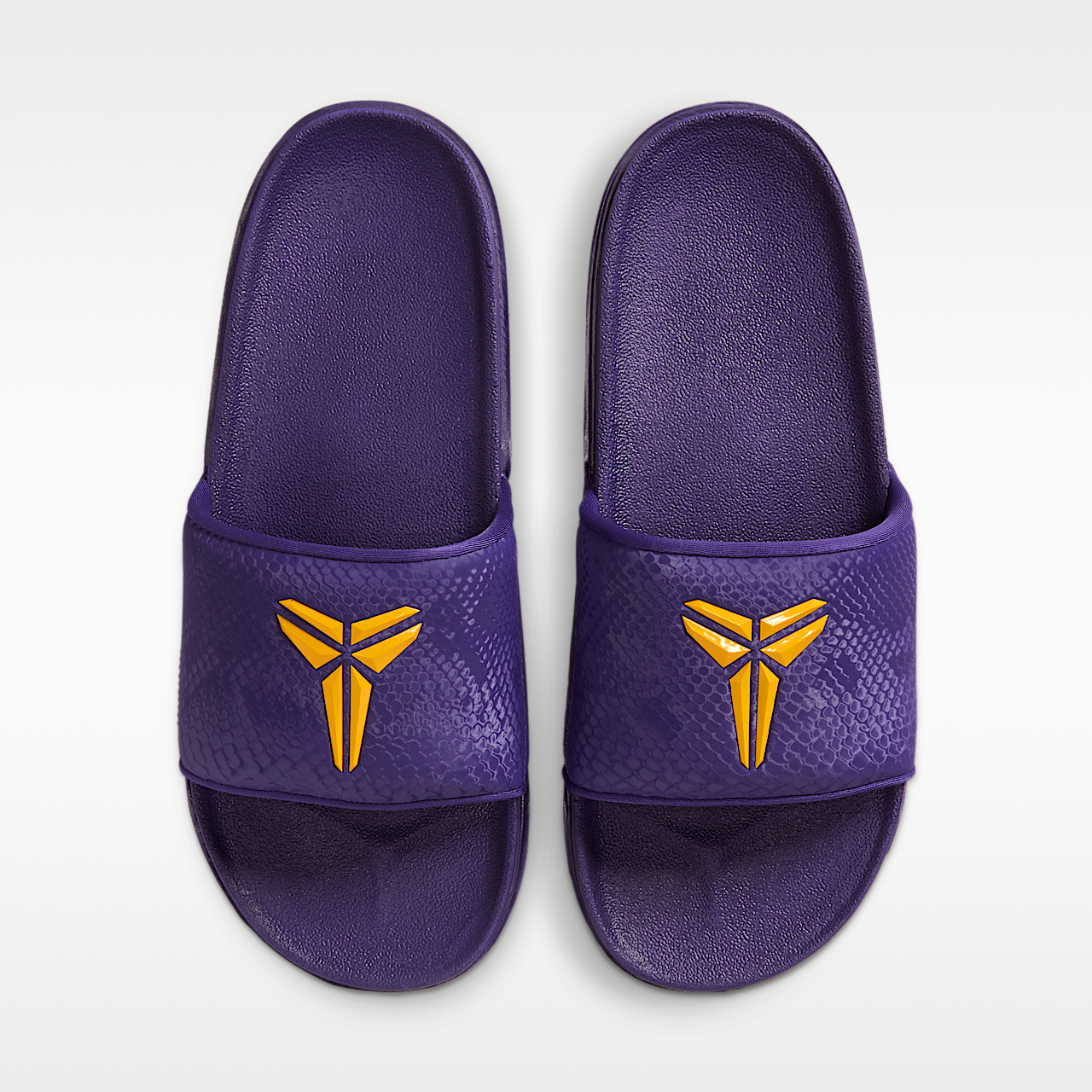 Nike Kobe sneaker Court Purple/University Gold