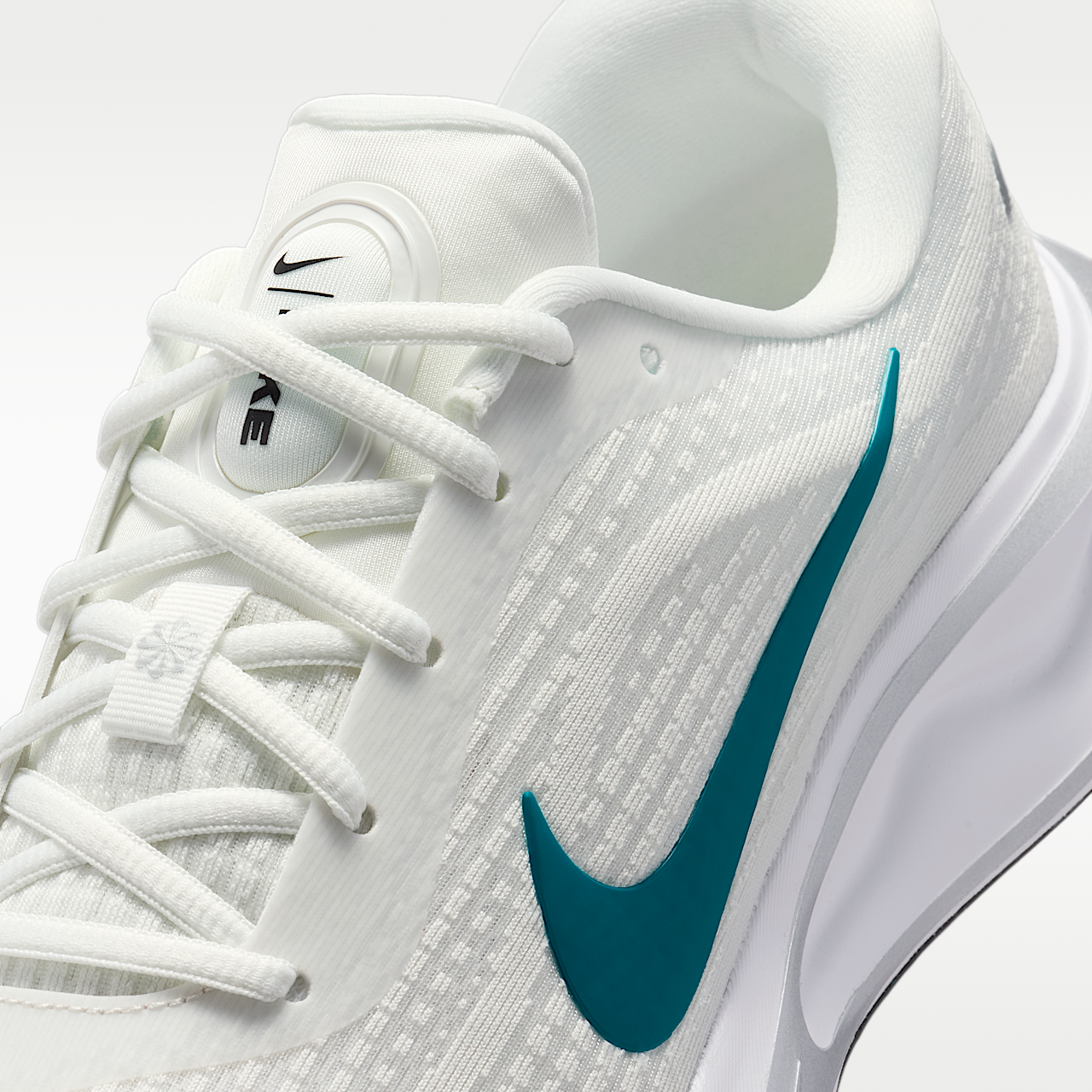 Nike  sneaker Summit White/Zwart/Metallic Silver/Bright Spruce