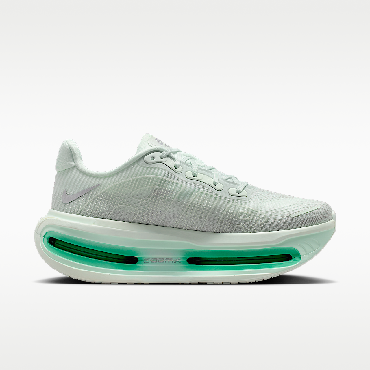 Nike Vomero sneaker Barely Green/Light Silver/Sea Glass/Metallic Silver
