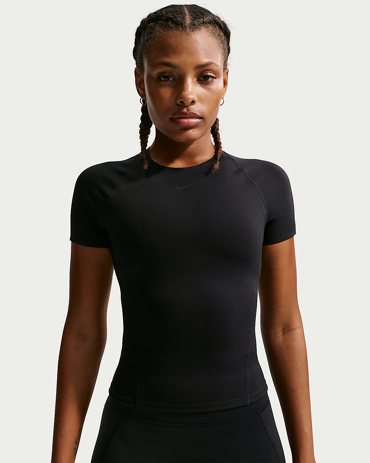 Женские шорты Nike Universa Dri-FIT Short-Sleeve Top