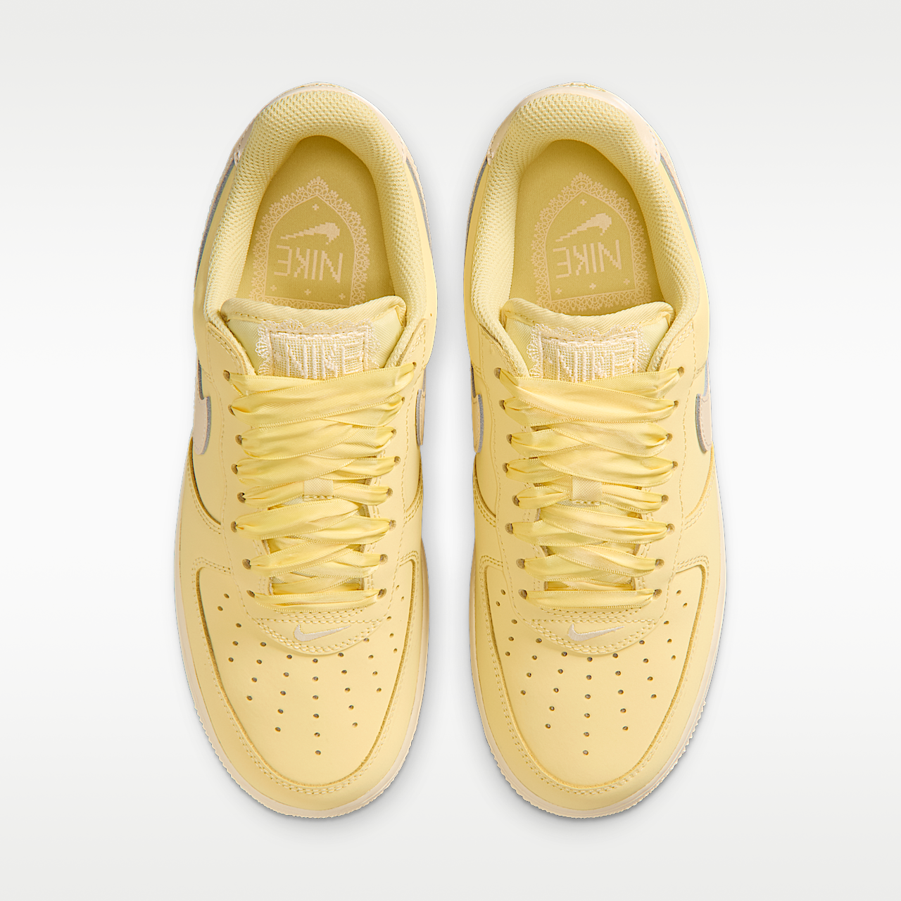 Nike  sneaker Soft Yellow/Soft Yellow/Sunbleach