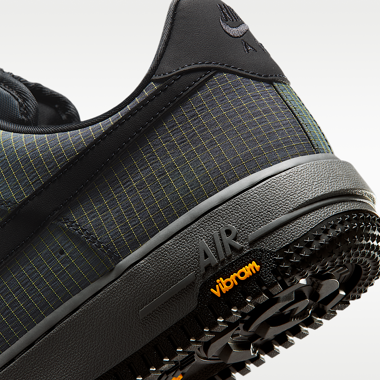 Nike  sneaker Pencil Point/Off Noir/Speed Yellow/Zwart