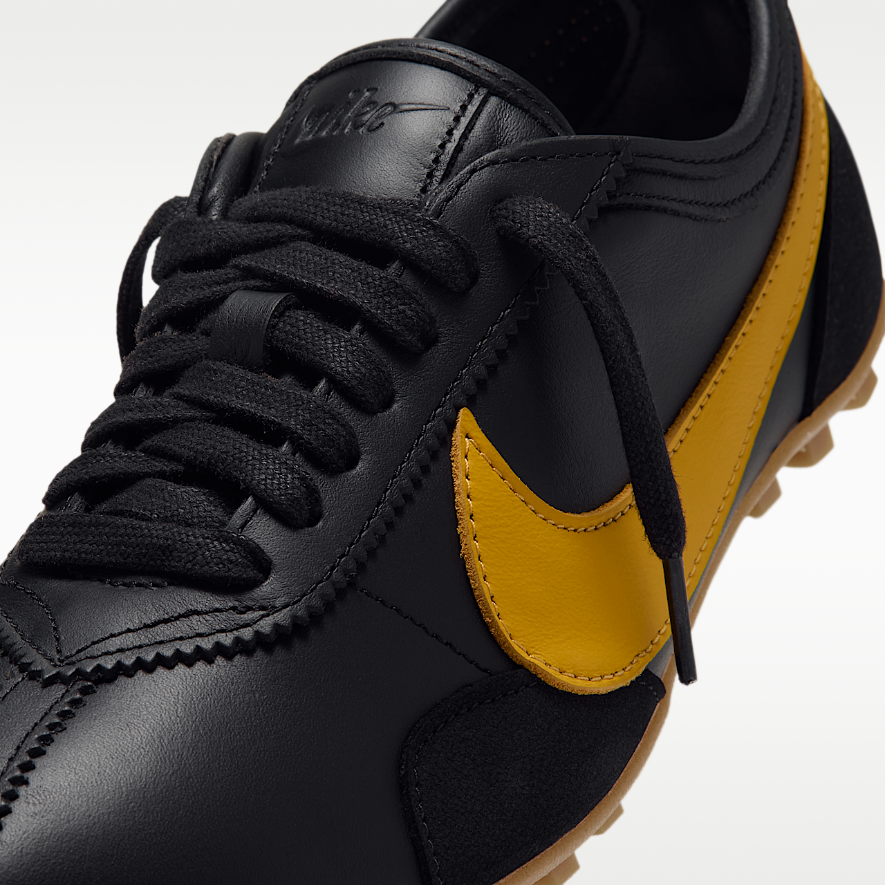 Nike  sneaker Zwart/Gum Light Brown/Pale Ivory/Yellow Ochre