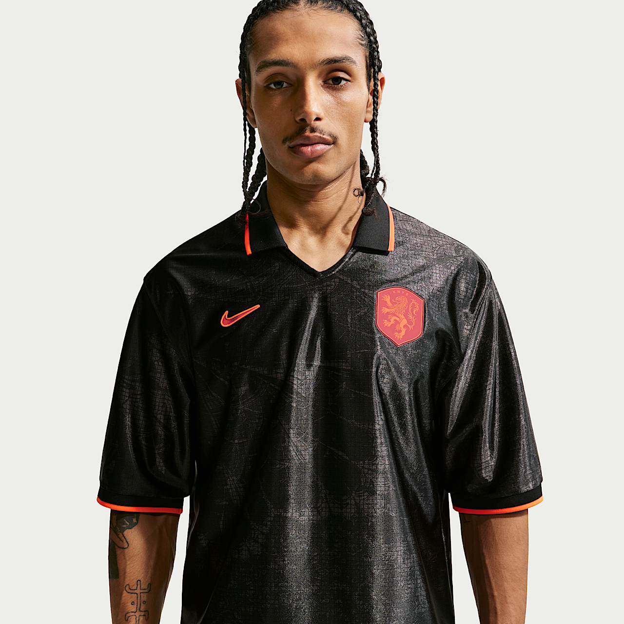 Netherlands Energy (Black/Hyper Crimson/Hyper Crimson)