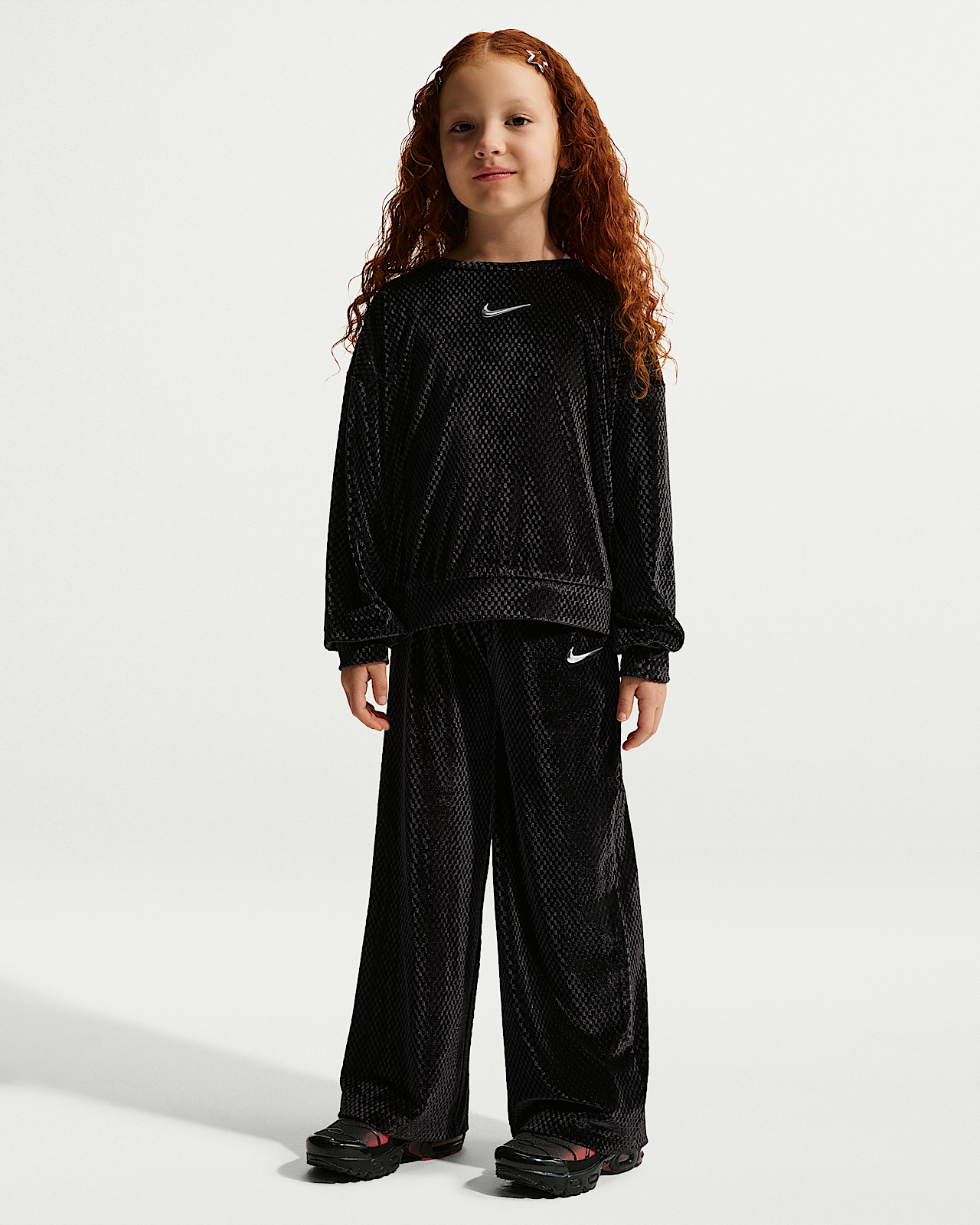 Детские  Nike Little Kids' Swoosh Sparkle 2-Piece Velvet Pants Set