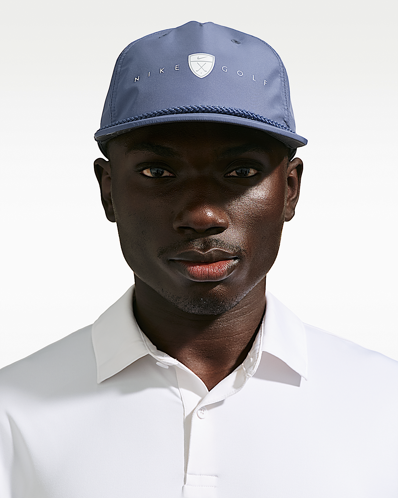 Женская кепка Nike Pro Storm-FIT Structured Golf Cap