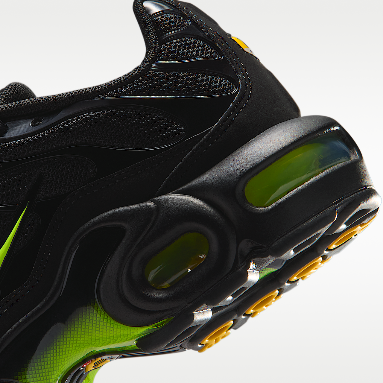 Nike Air Max Plus sneaker Zwart/Zwart/Volt Ice