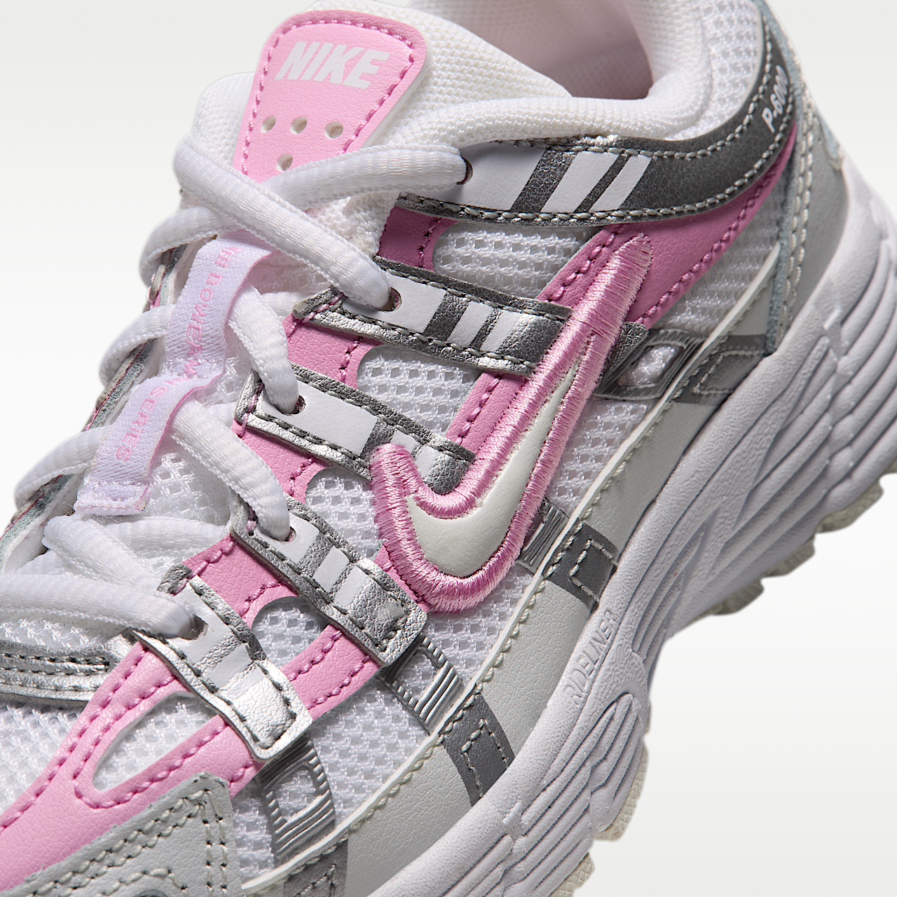 Nike P-6000 sneaker Wit/Pink Rise/Off White/Off White