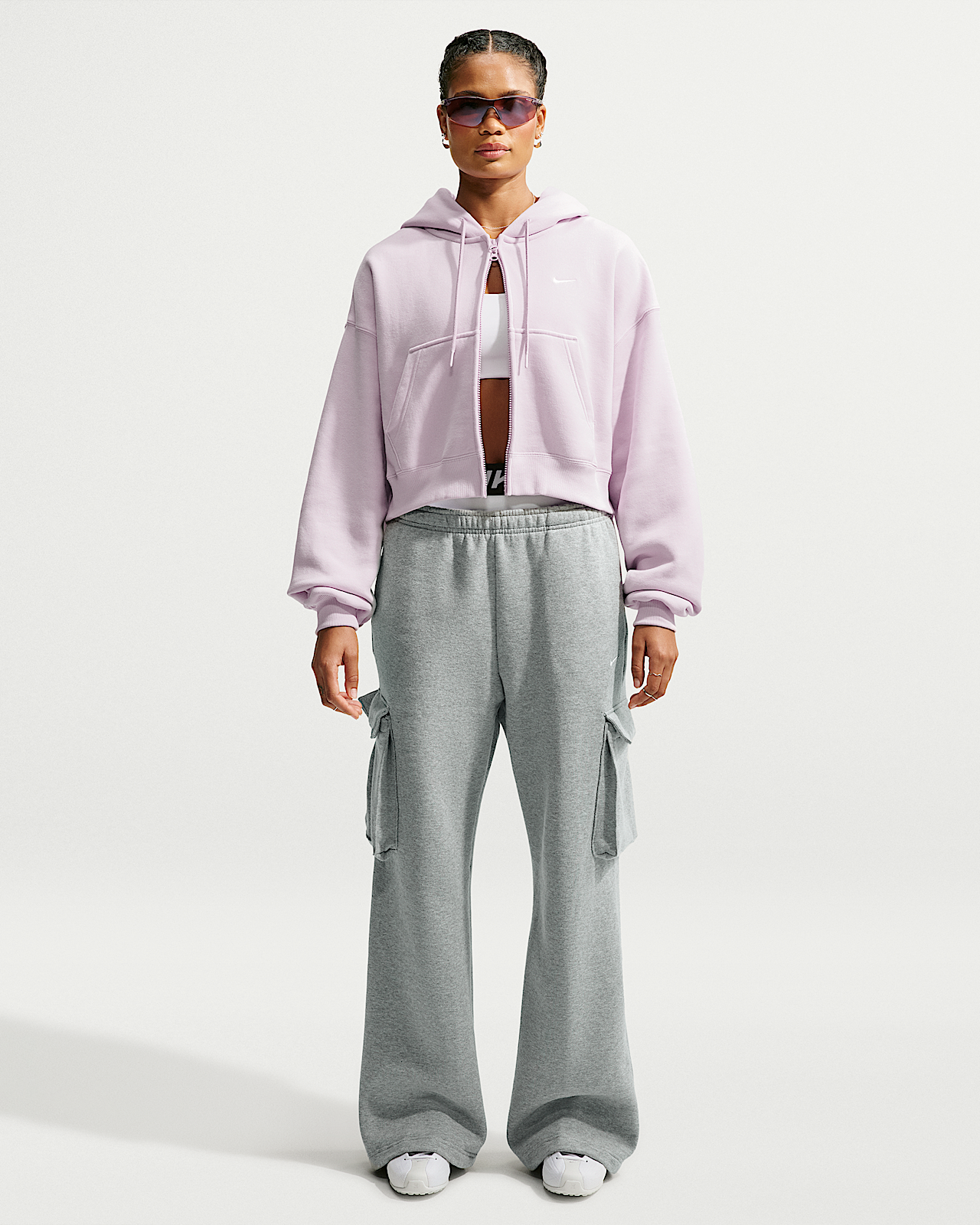 Женские  Nike Studio Fleece Medium Weight Oversized High-Rise Cargo Pants