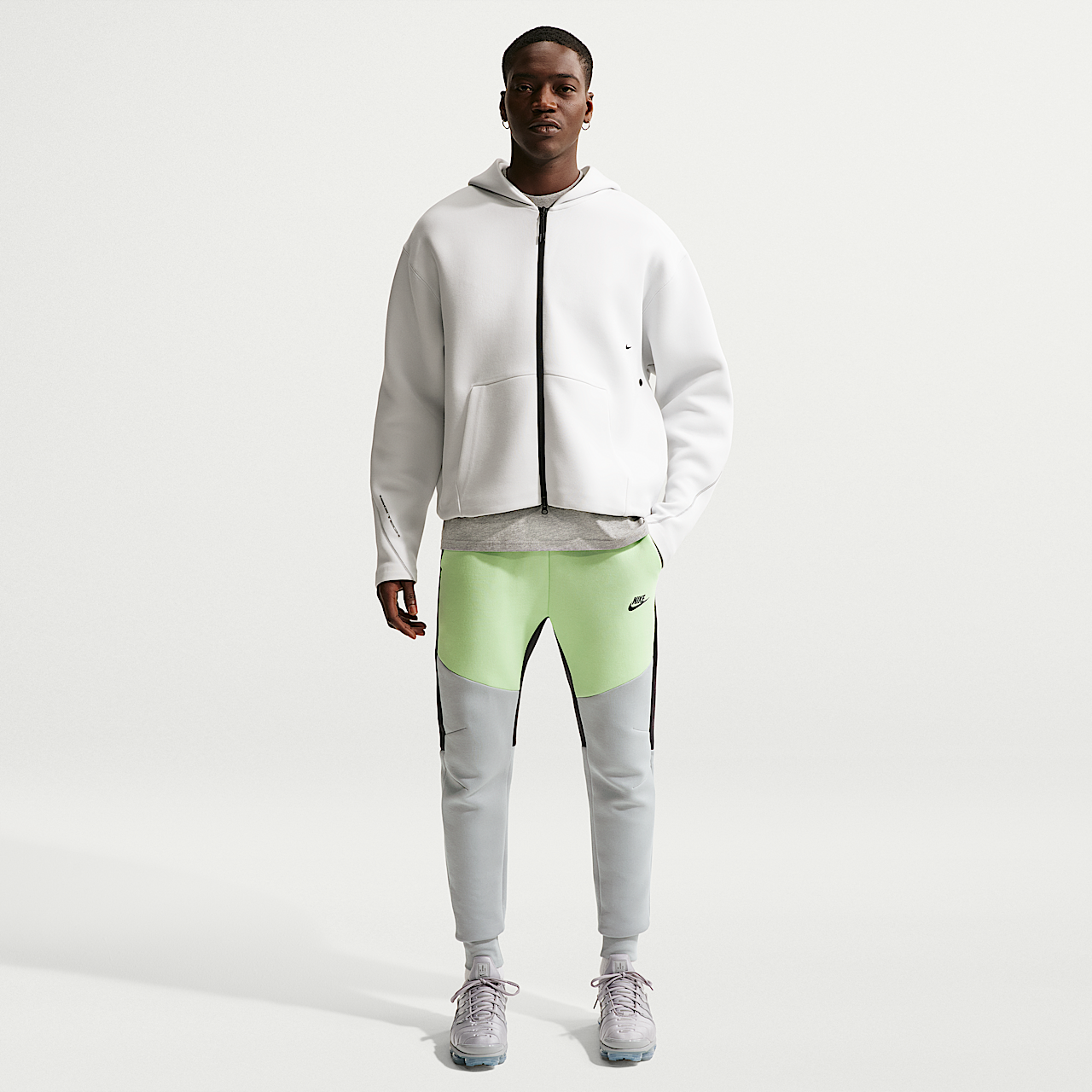 Nike Tech (Light Liquid Lime/Anthracite/Light Smoke Grey/Black)