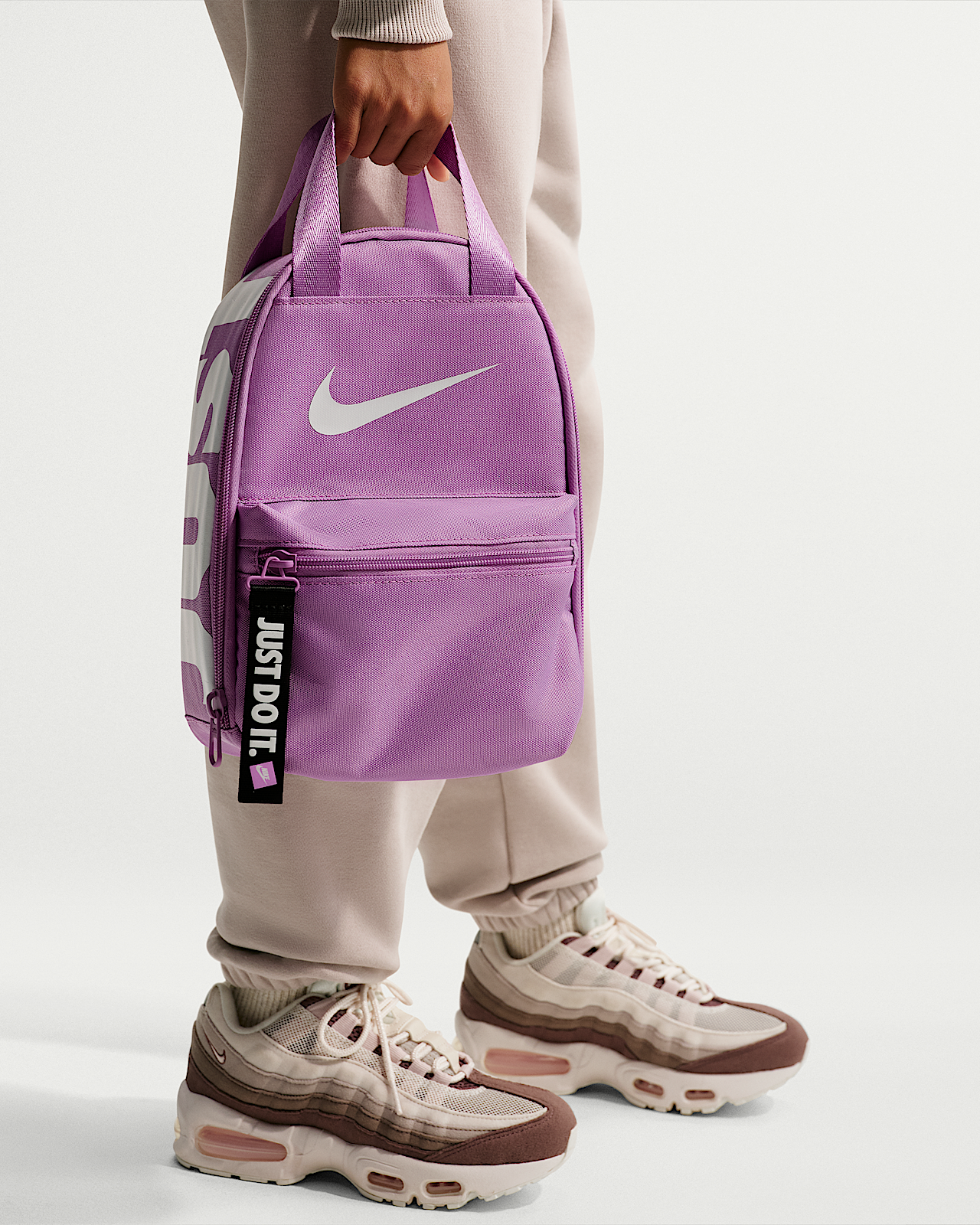 Сумка Nike "Just Do It" Zip-Pull Lunch Bag (4L)