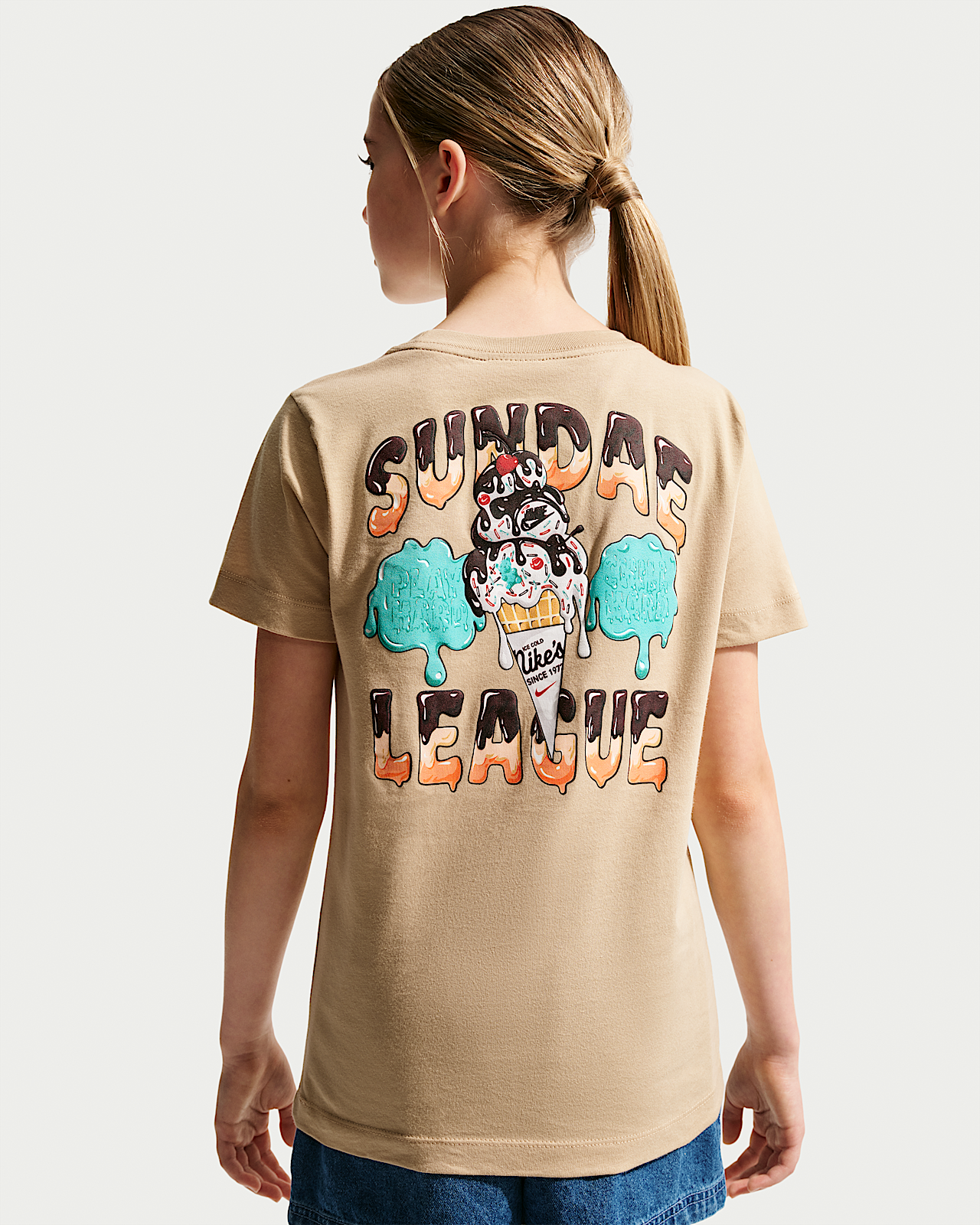 Детская футболка Nike Sportswear Big Kids'
