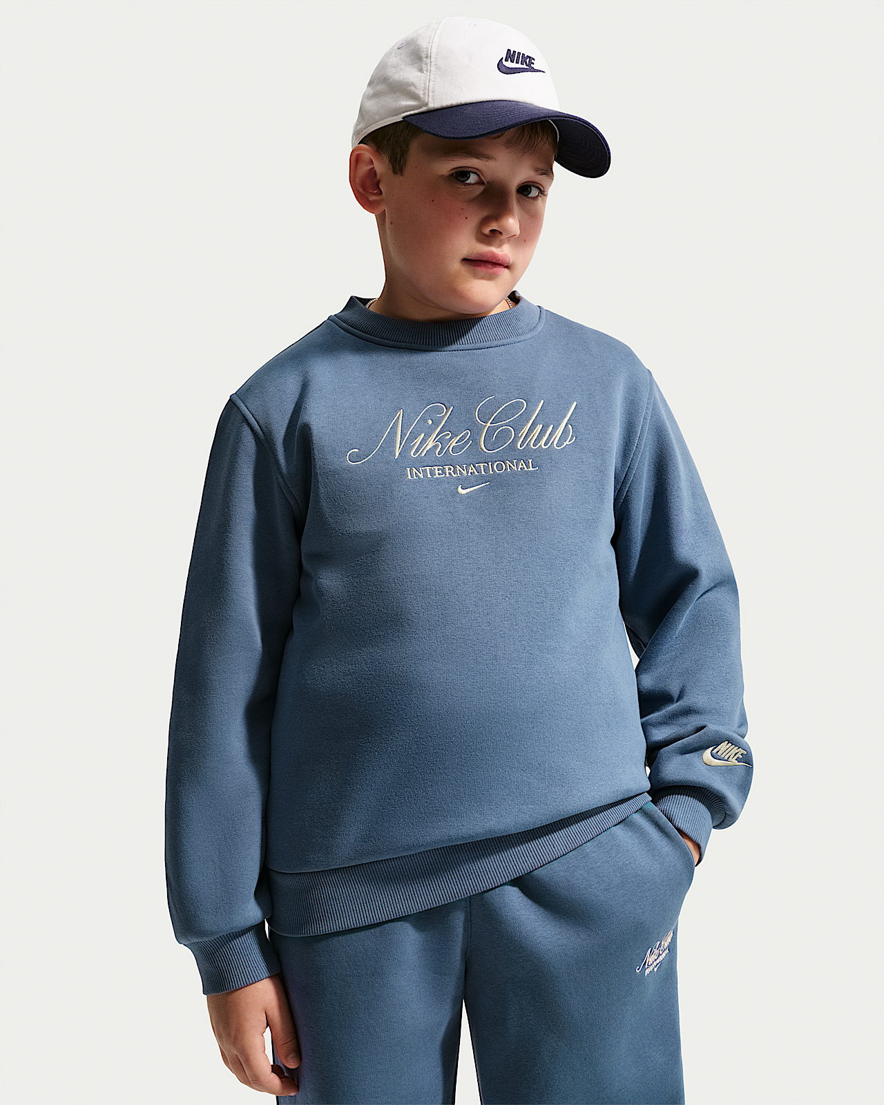 Детский свитшот Nike Sportswear Big Kids' Fleece Crew-Neck