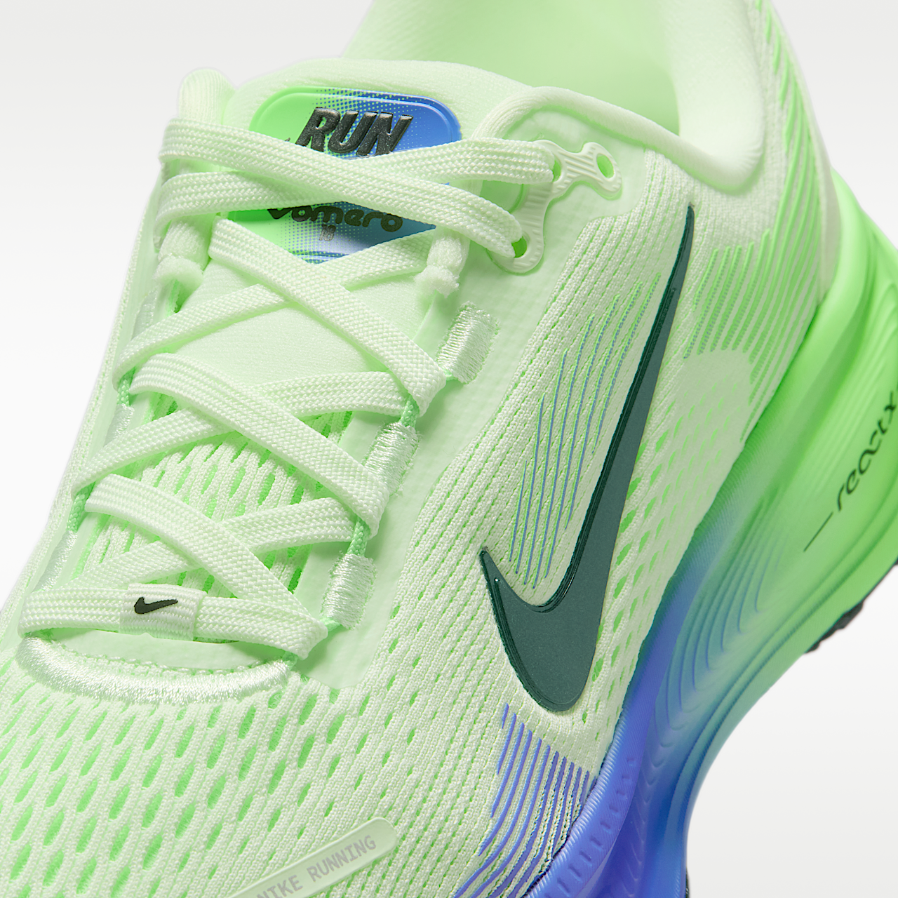 Nike Vomero sneaker Volt Tint/Volt Tint/Sapphire/Black Spruce