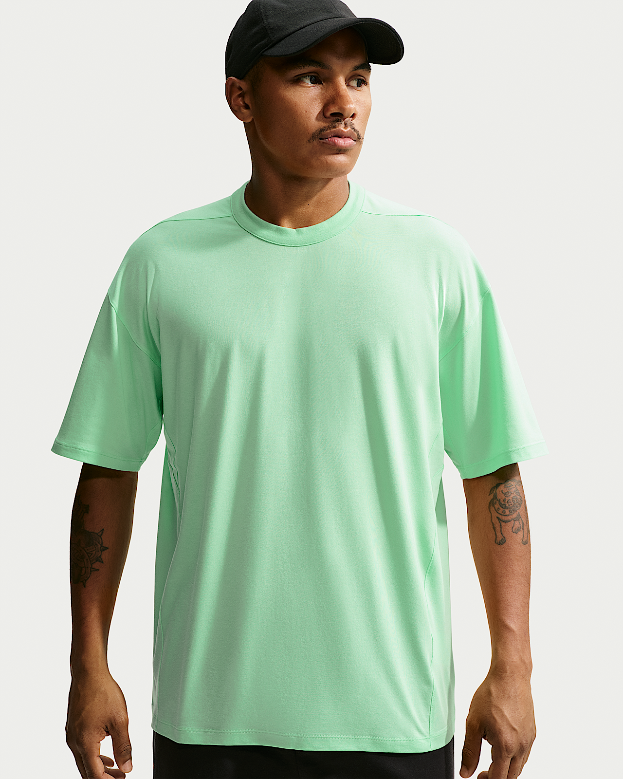 Мужская футболка Nike 24.7 ImpossiblySoft Light Dri-FIT Short-Sleeve