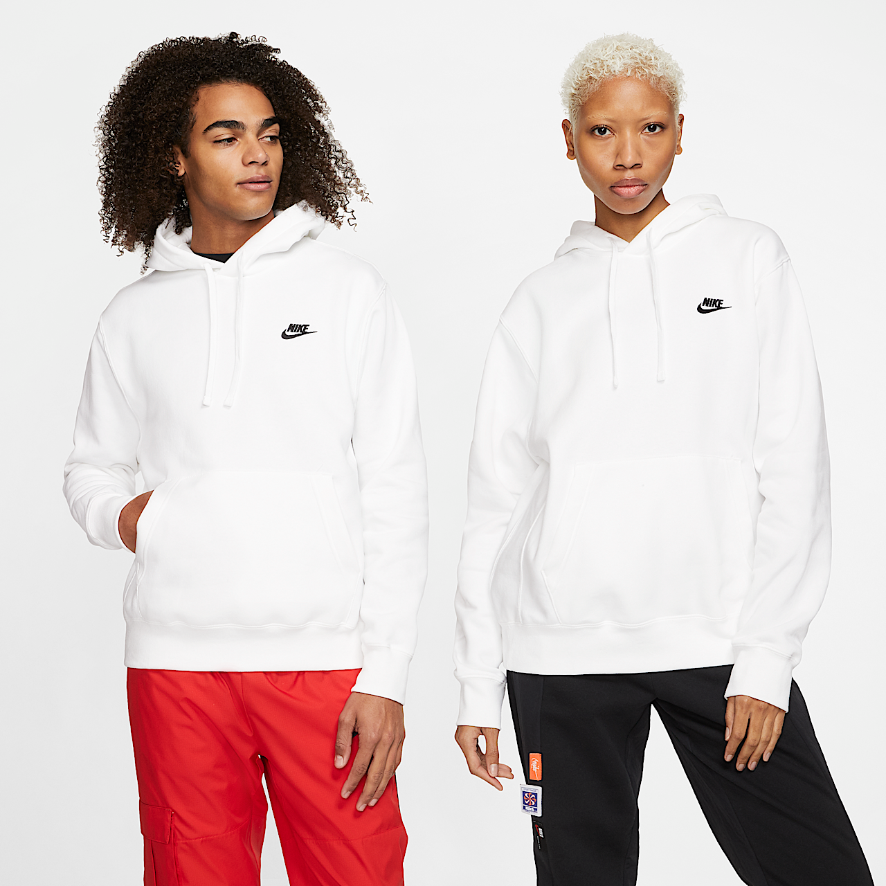 Nike Sportswear Club Fleece (White/White/Black)